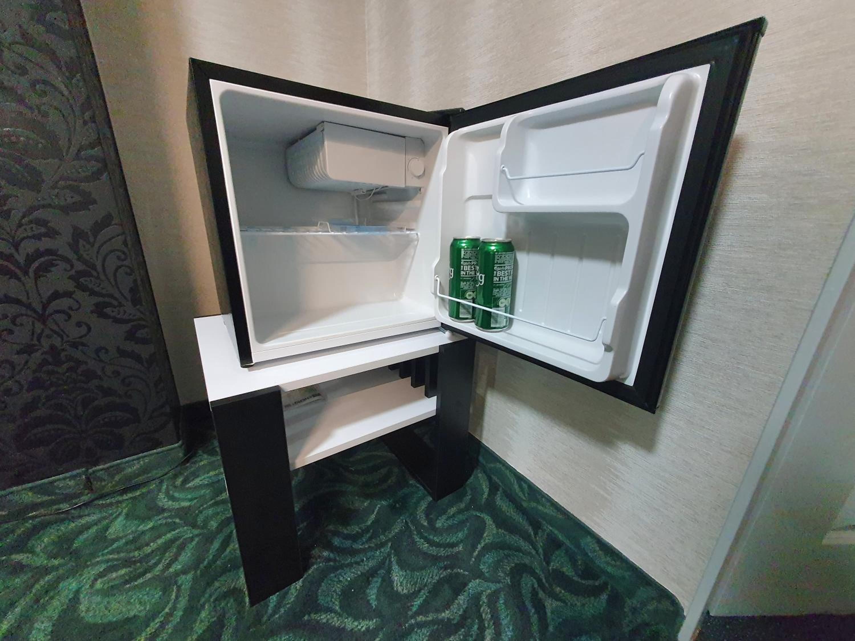 Deluxe Suite - Photo 13