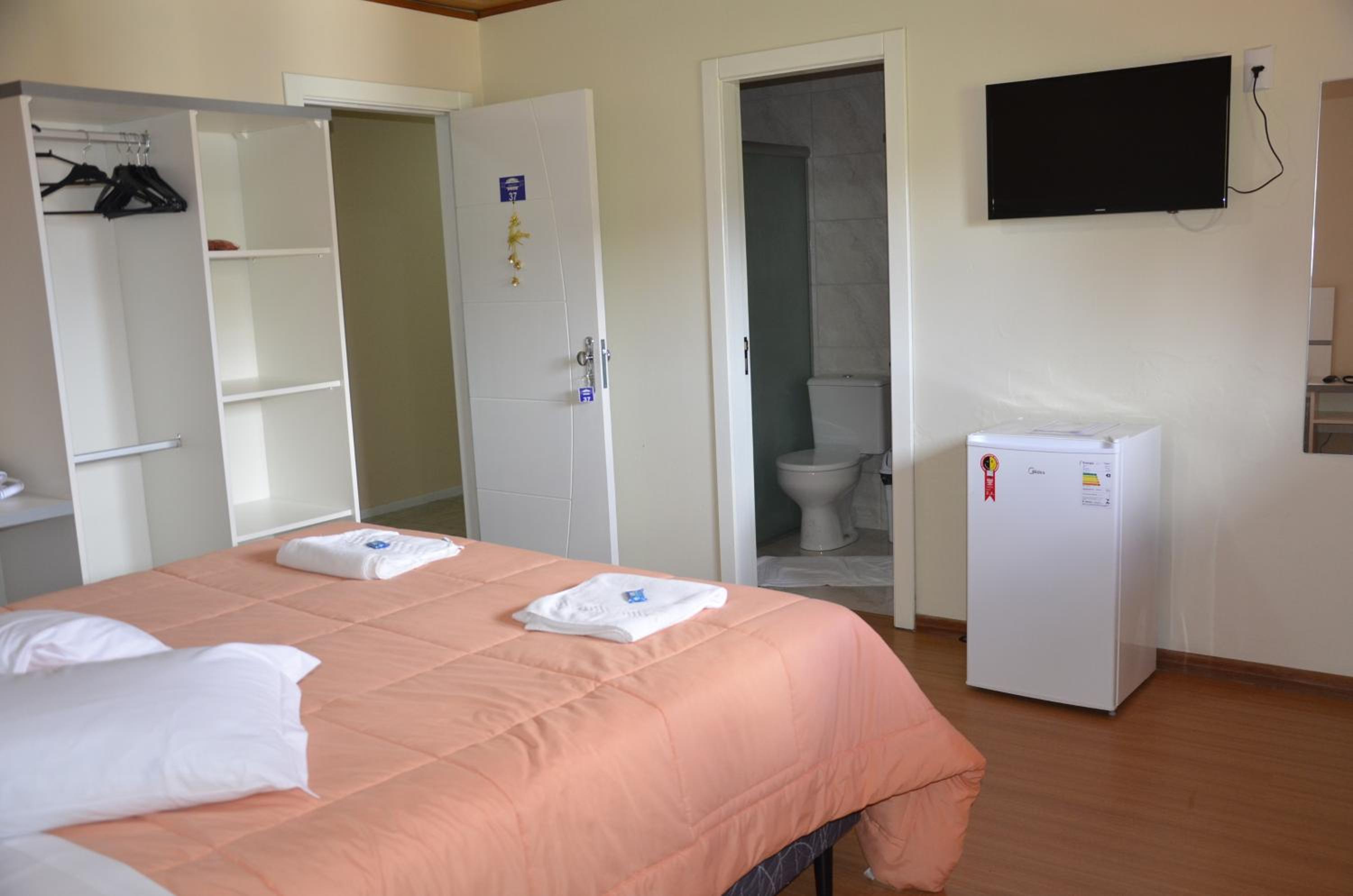 Standard Quadruple Room photo 2