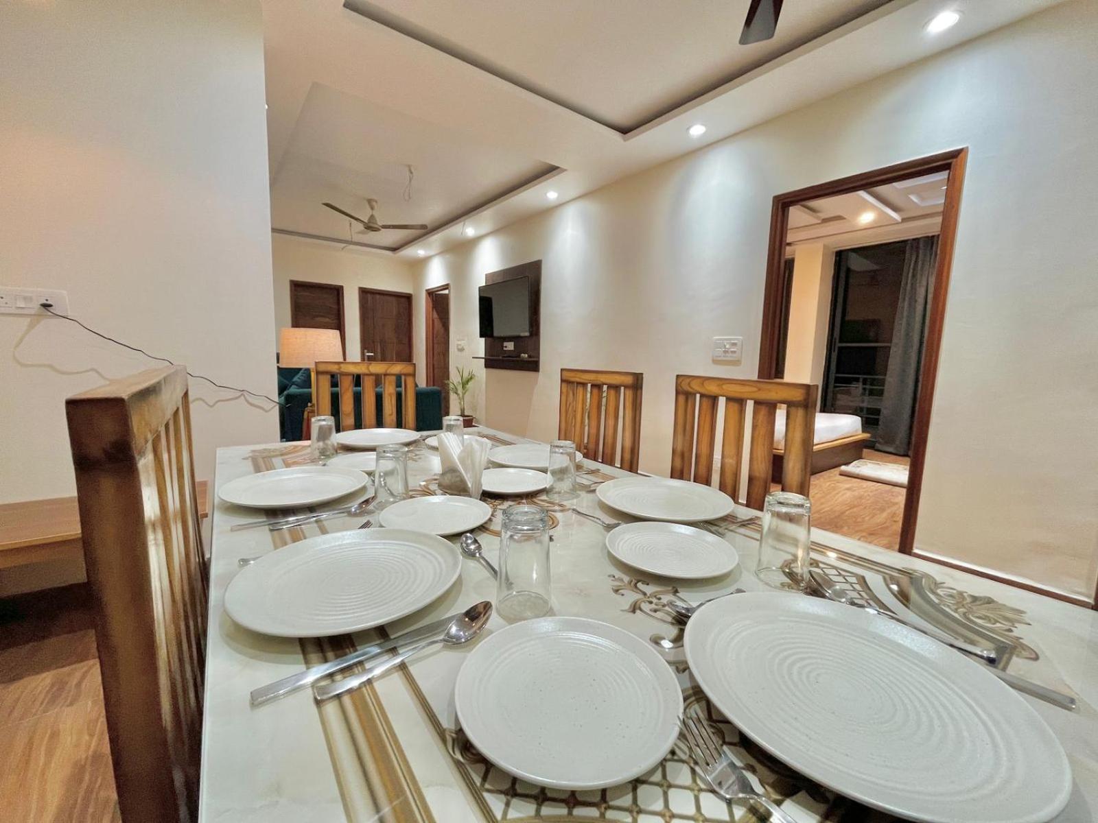 Three-Bedroom Premium Apartment With Balcony photo 3