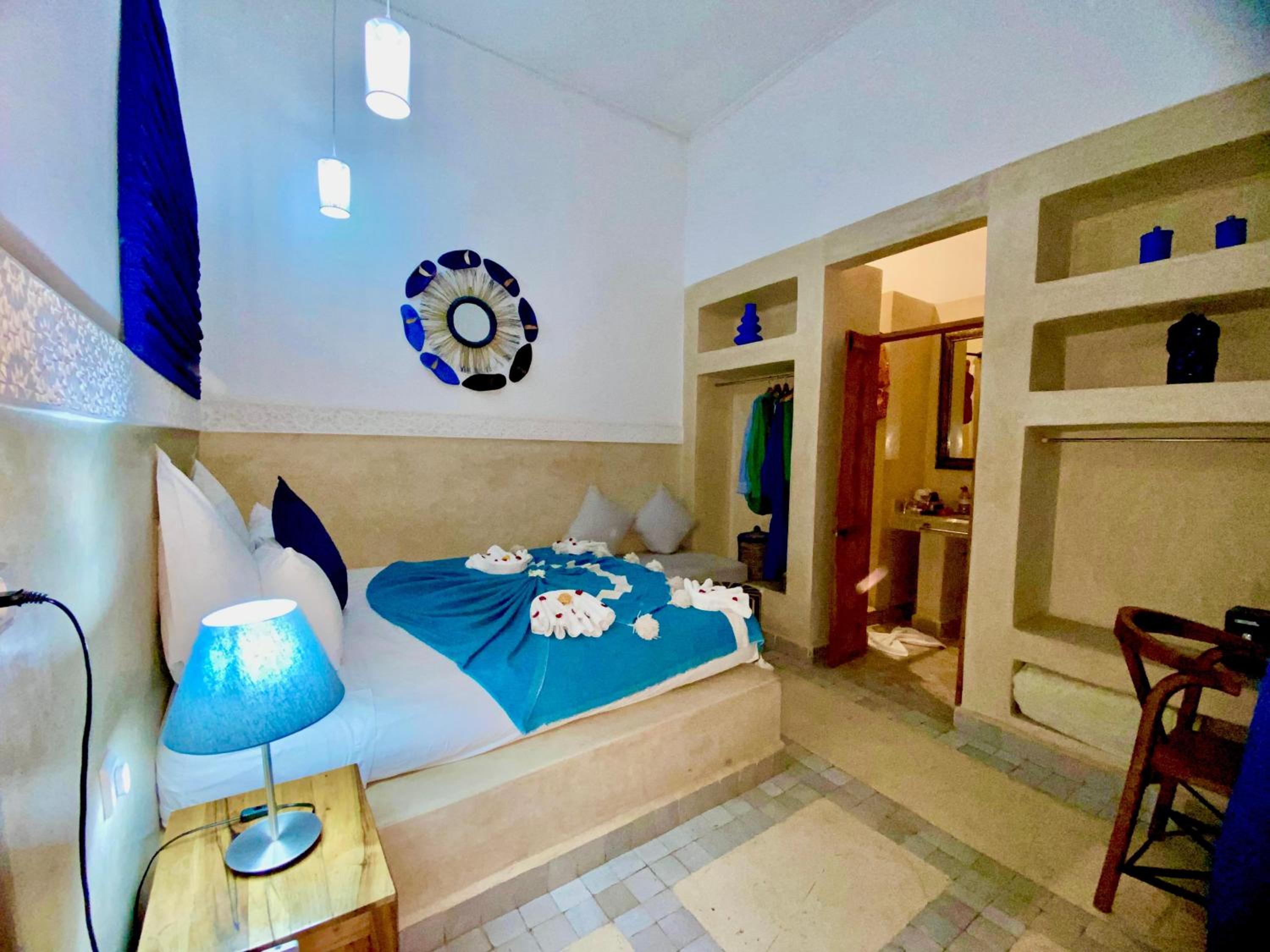 Standard Double Room - Photo 5
