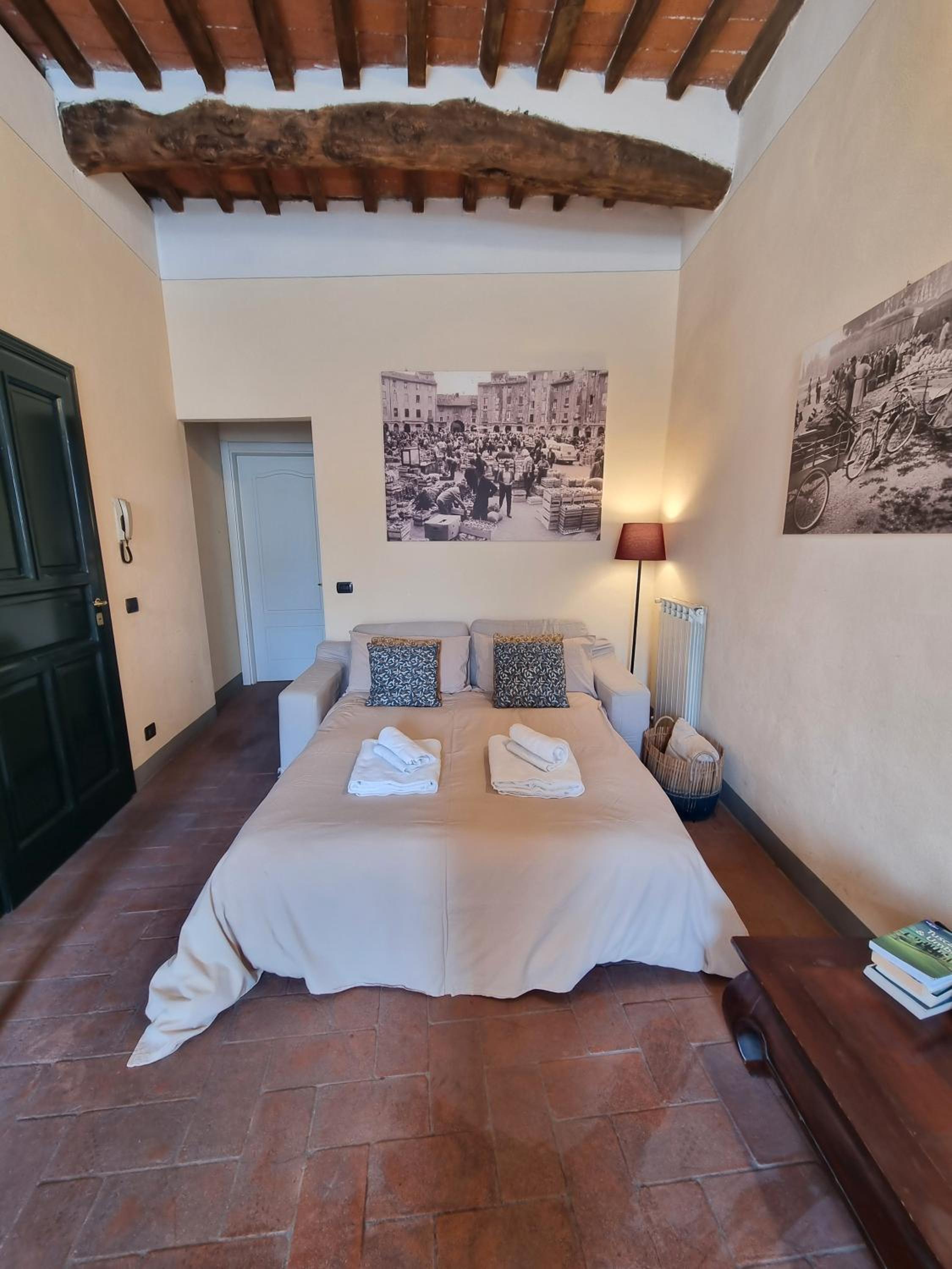 Superior One-Bedroom Apartment