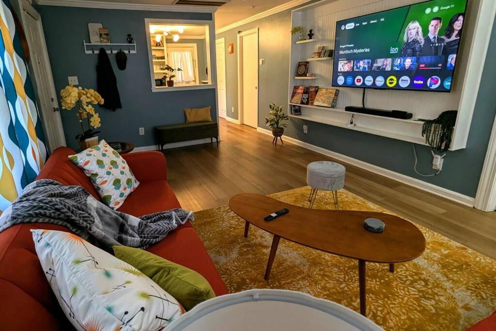 Two-Bedroom House photo 1