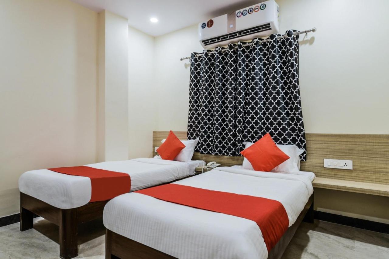 Deluxe Family Suite - Photo 1