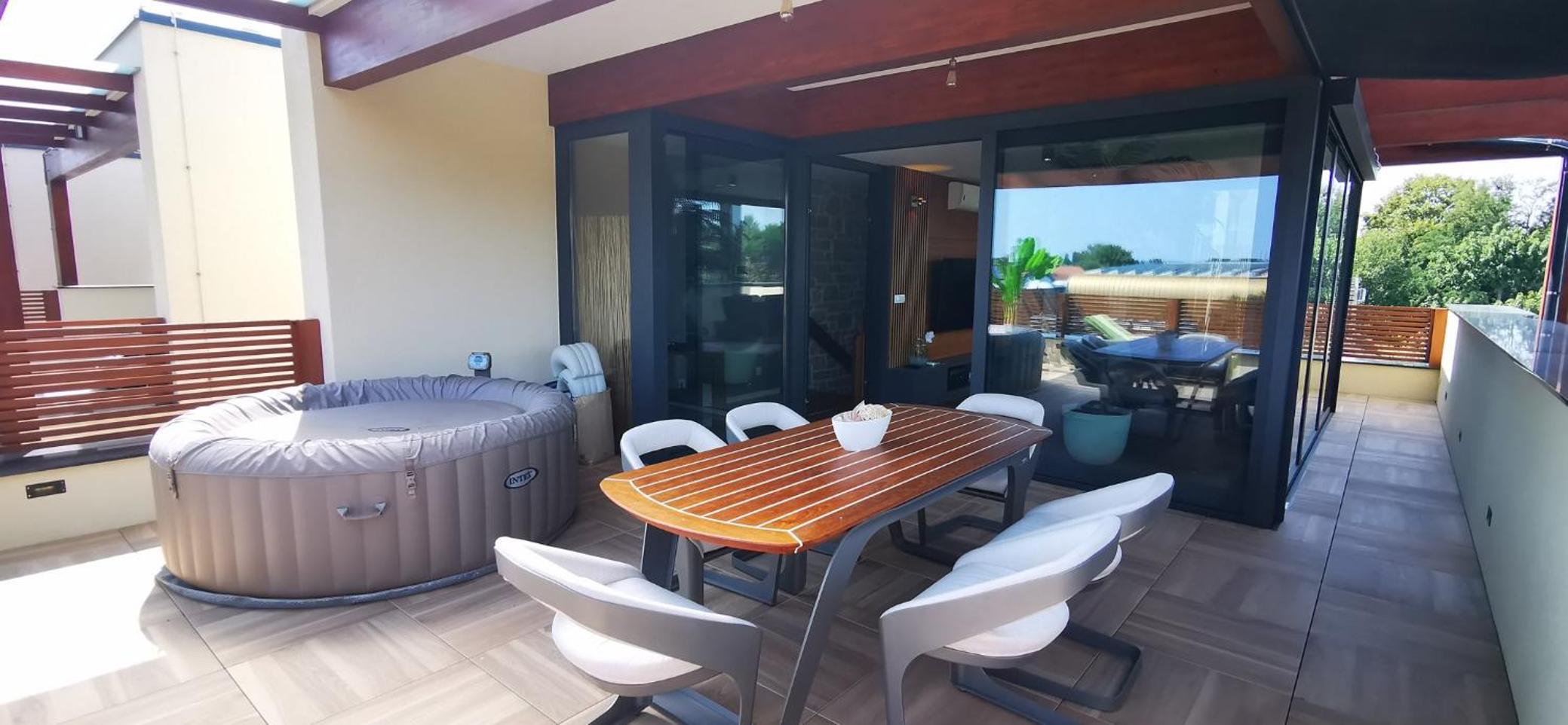 Three-Bedroom Villa photo 2