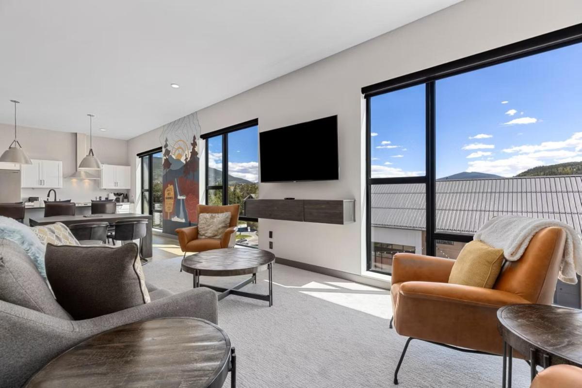 Two-Bedroom Suite with Two King Beds - Photo 3