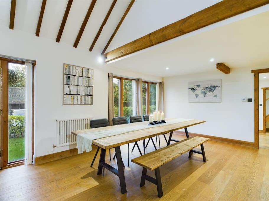 Four-Bedroom House photo 2