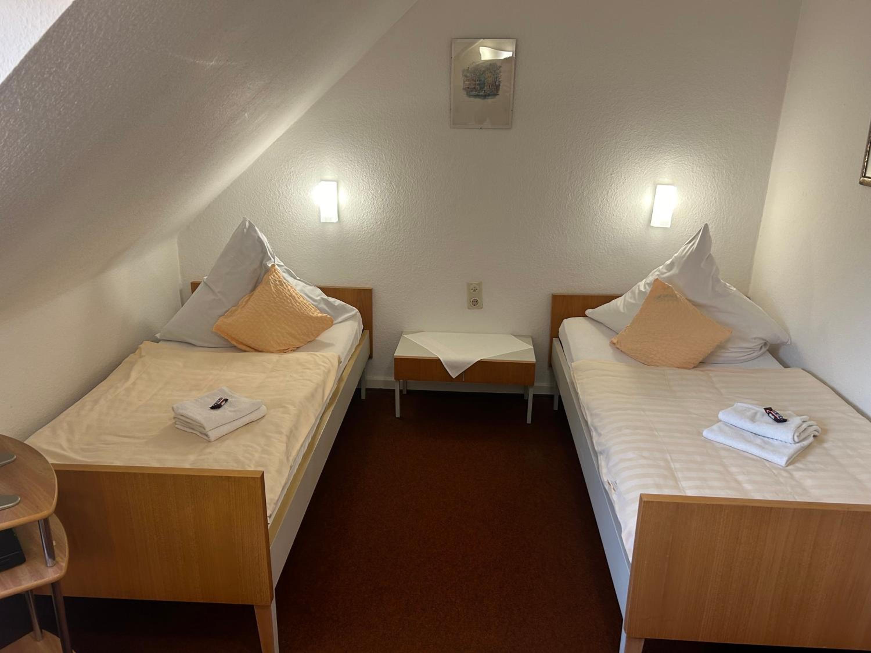 Double Room With Private External Bathroom