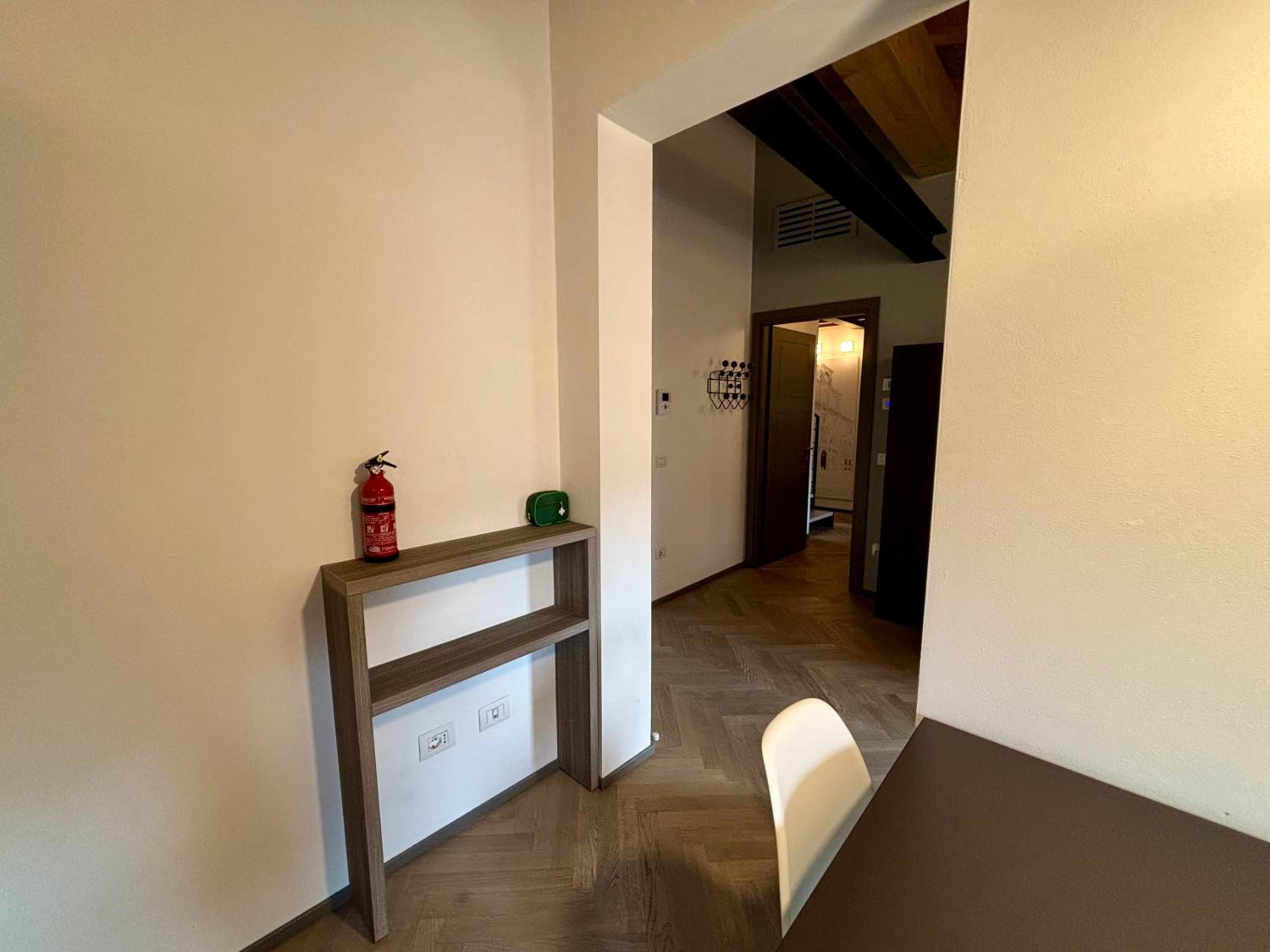 One-Bedroom Deluxe Apartment