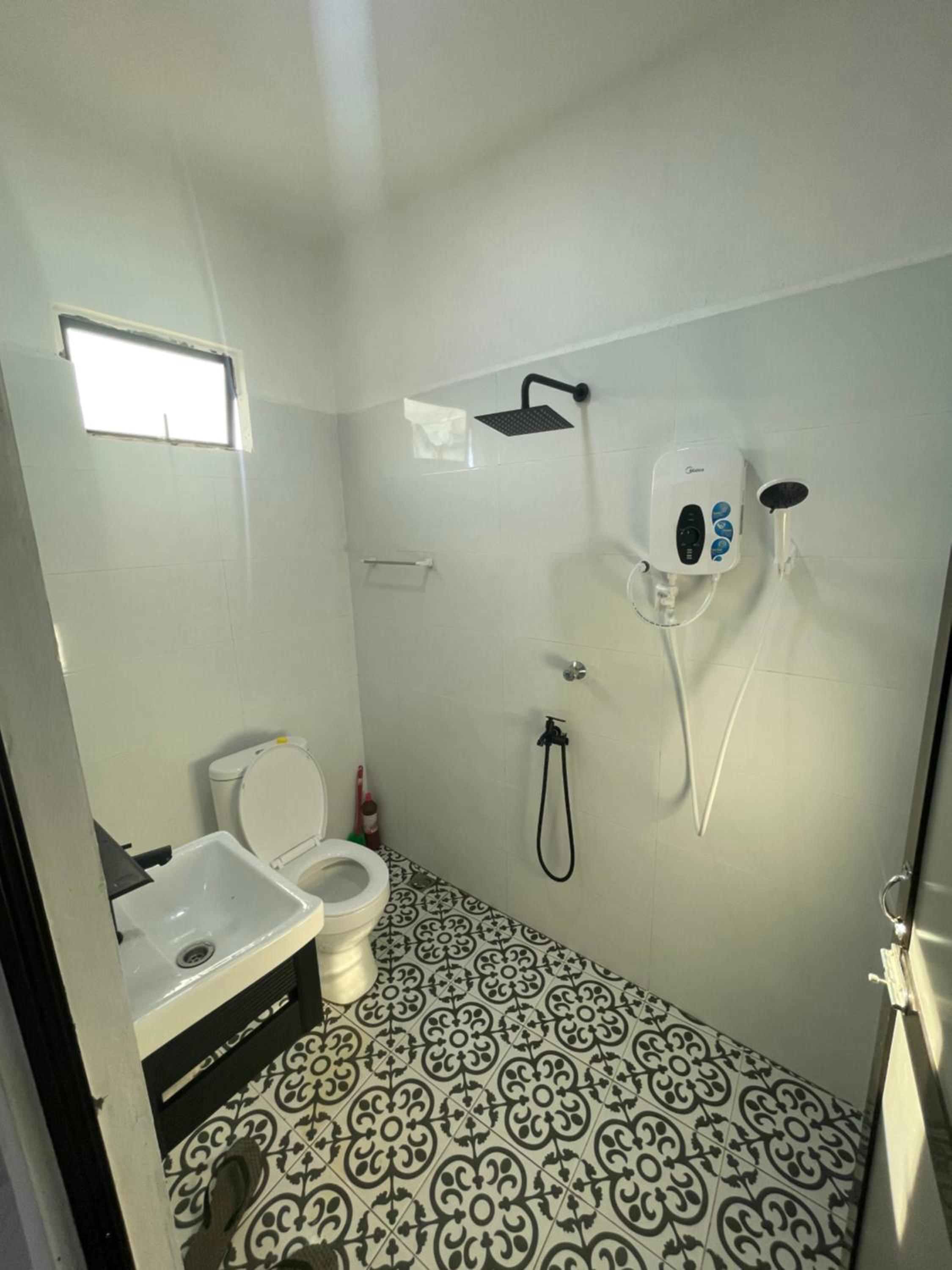 Double Room With Pool View photo 2