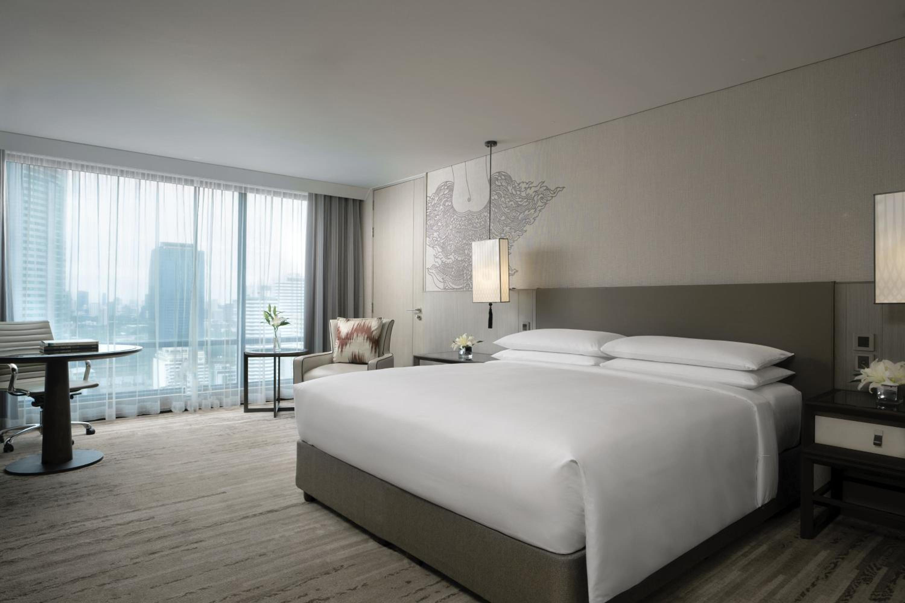 M Club lounge access, Guest room, 1 King
