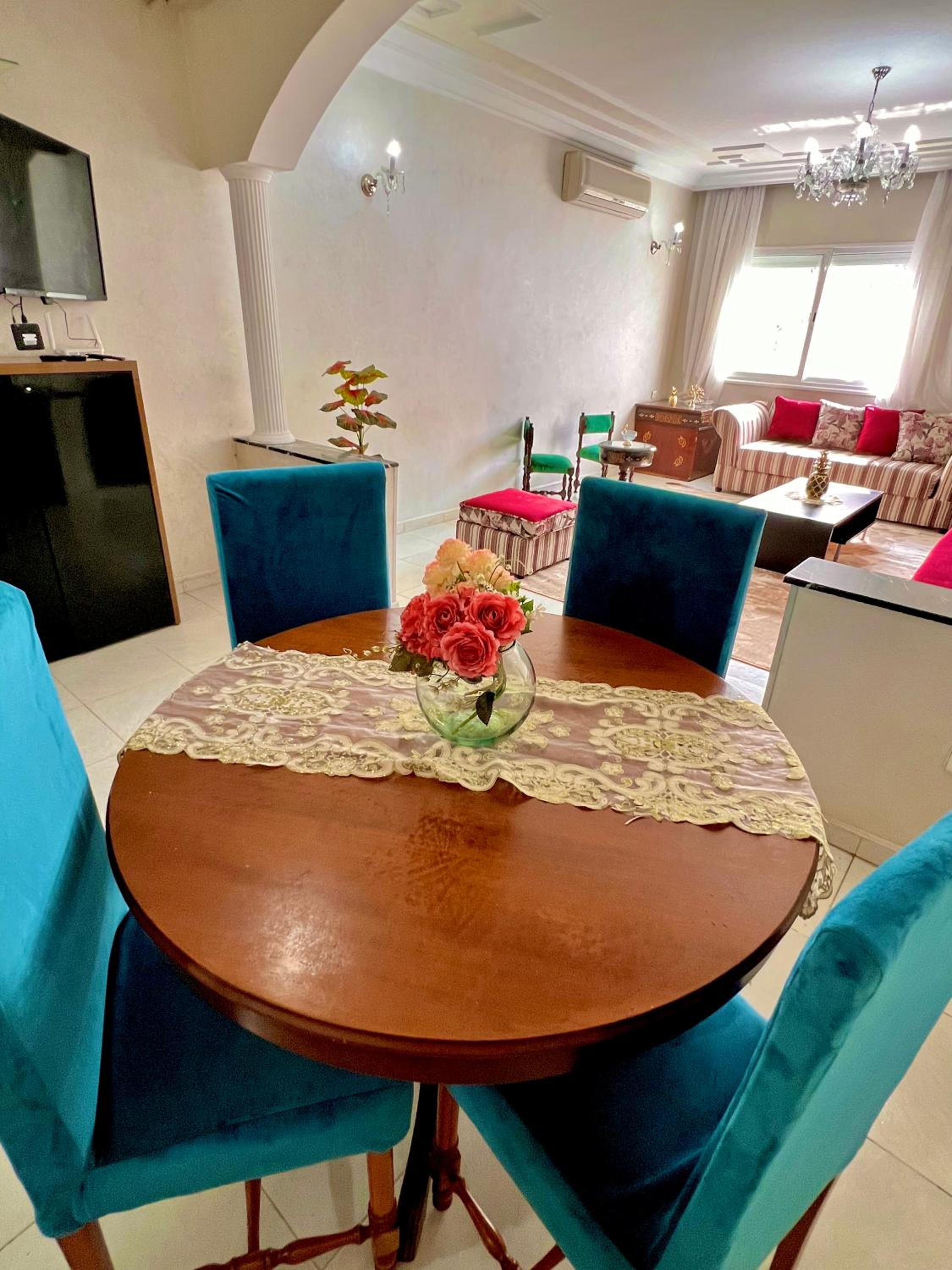 Three-Bedroom Apartment with Balcony photo 2