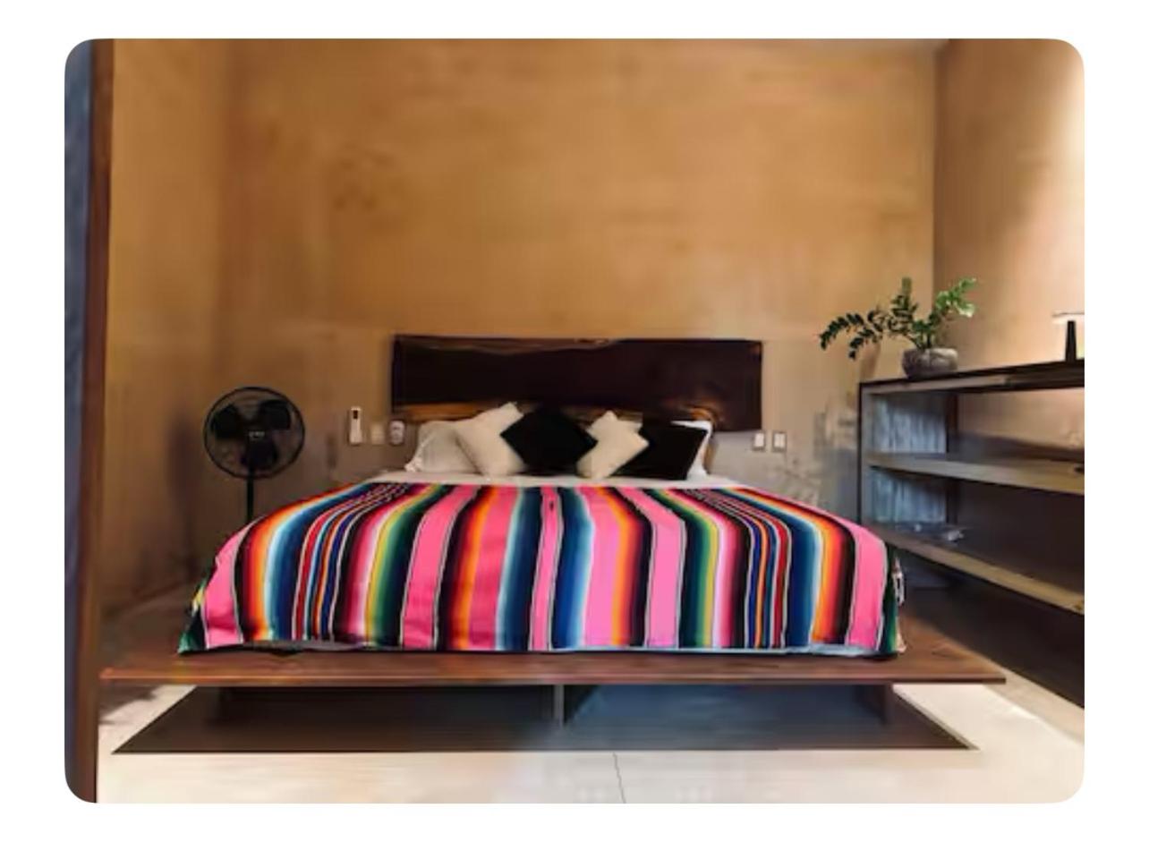 One-Bedroom House photo 1