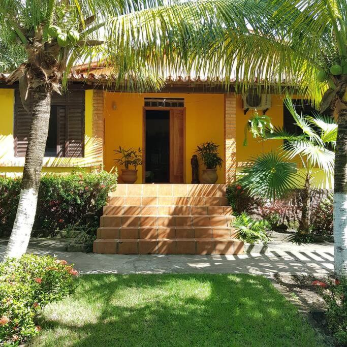 Five-Bedroom House photo 3