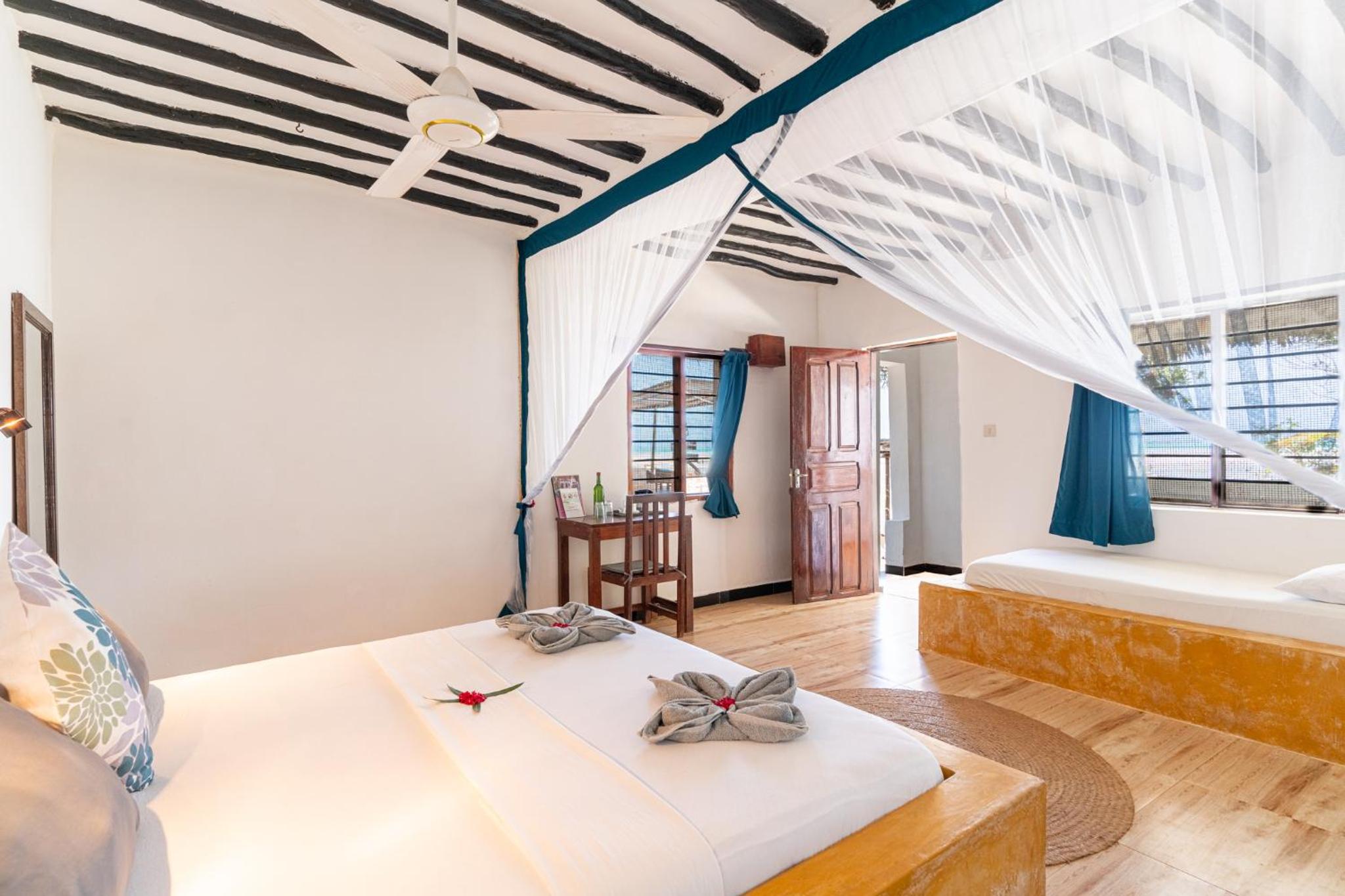 Triple Room With Sea View photo 2