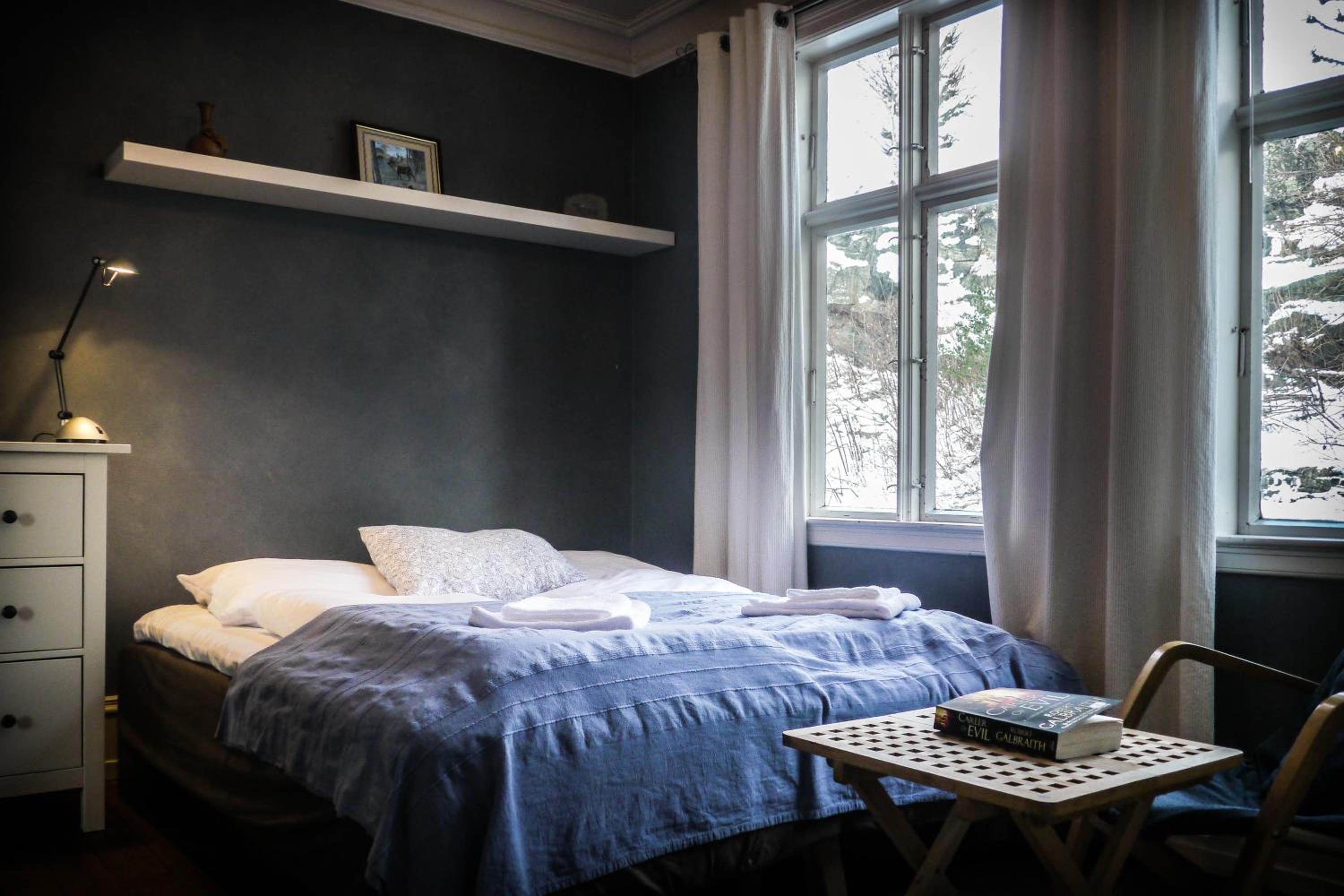 Studio Apartment - Photo 1