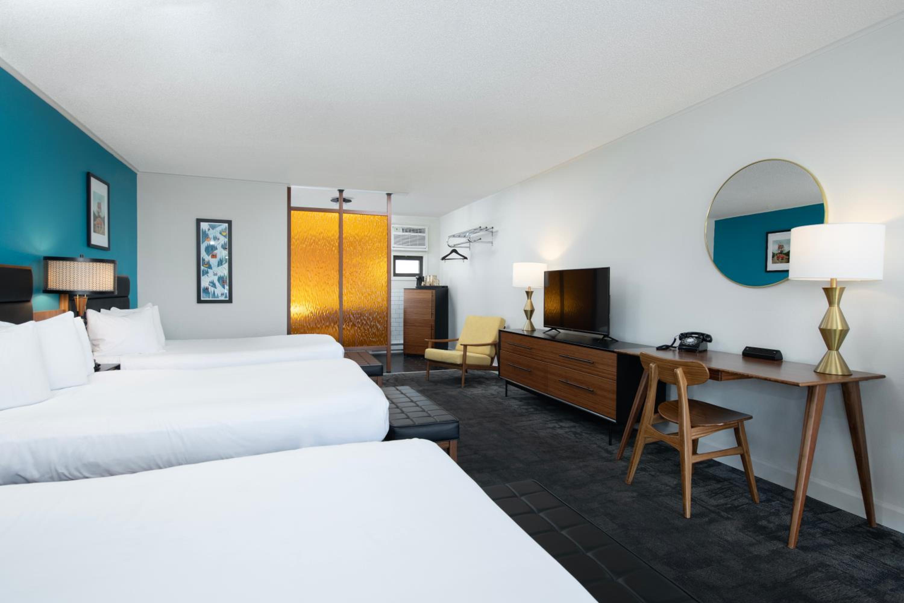 Deluxe Triple Room photo 2