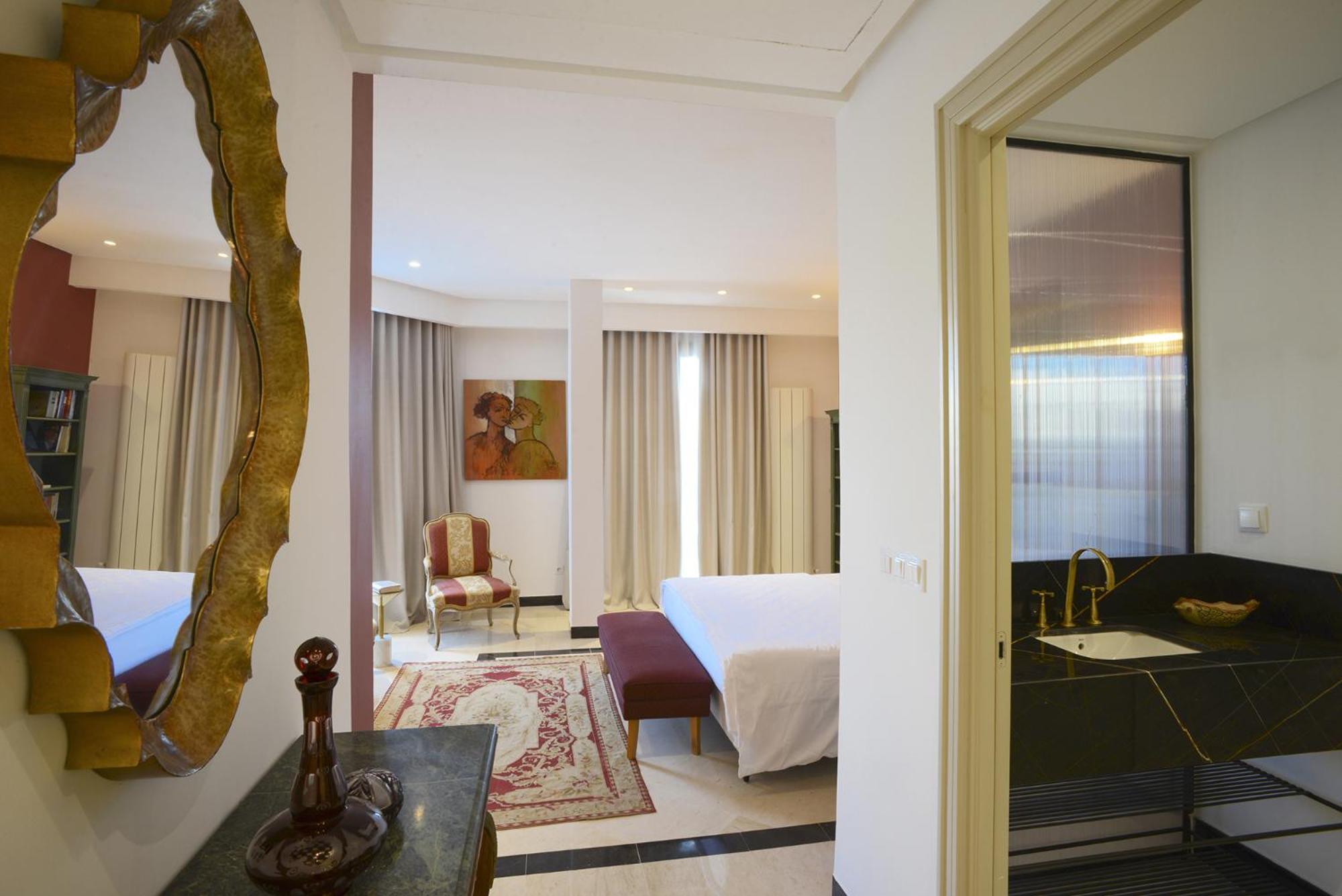 Deluxe Double Room - Photo 3