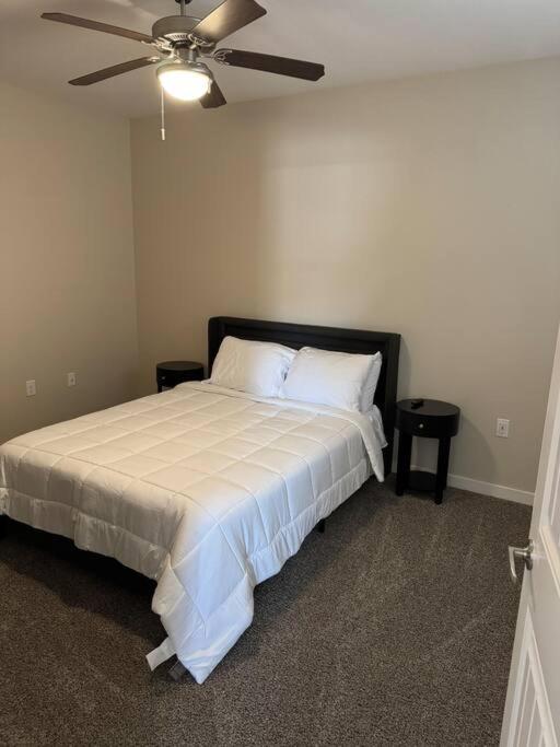 Two-Bedroom Superior Apartment photo 2
