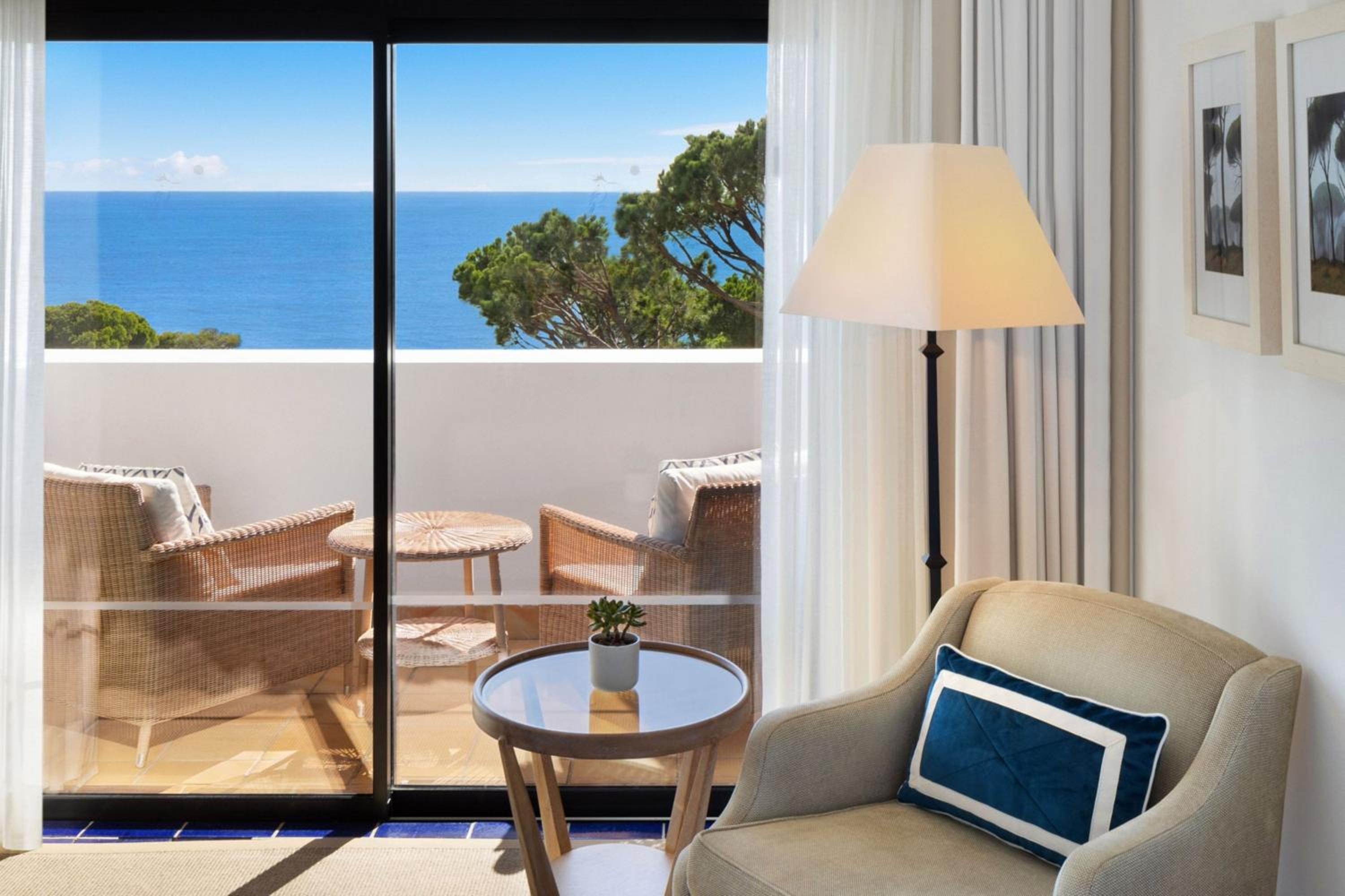 Deluxe Twin Room with Ocean View   - Photo 6