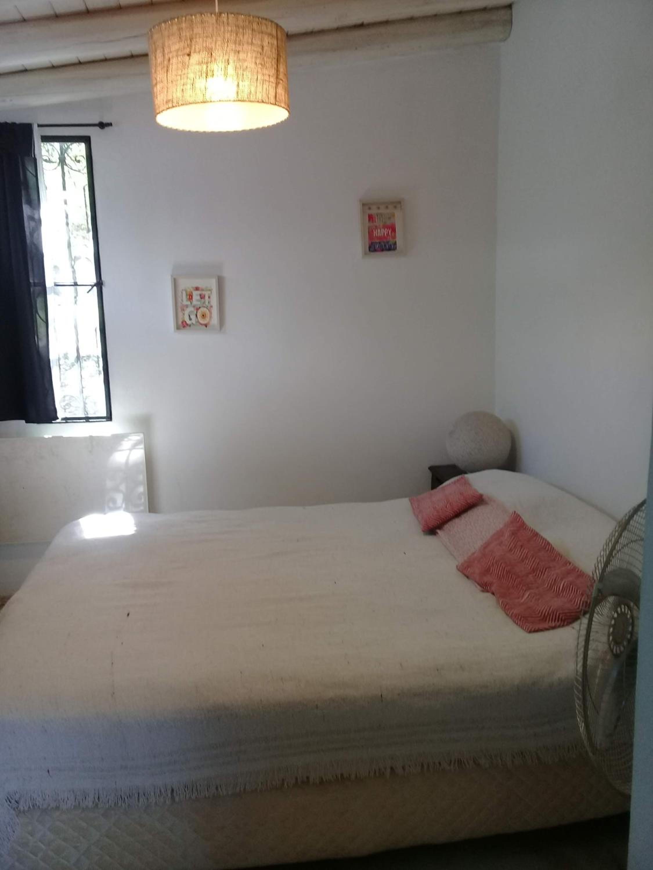 One-Bedroom House photo 2