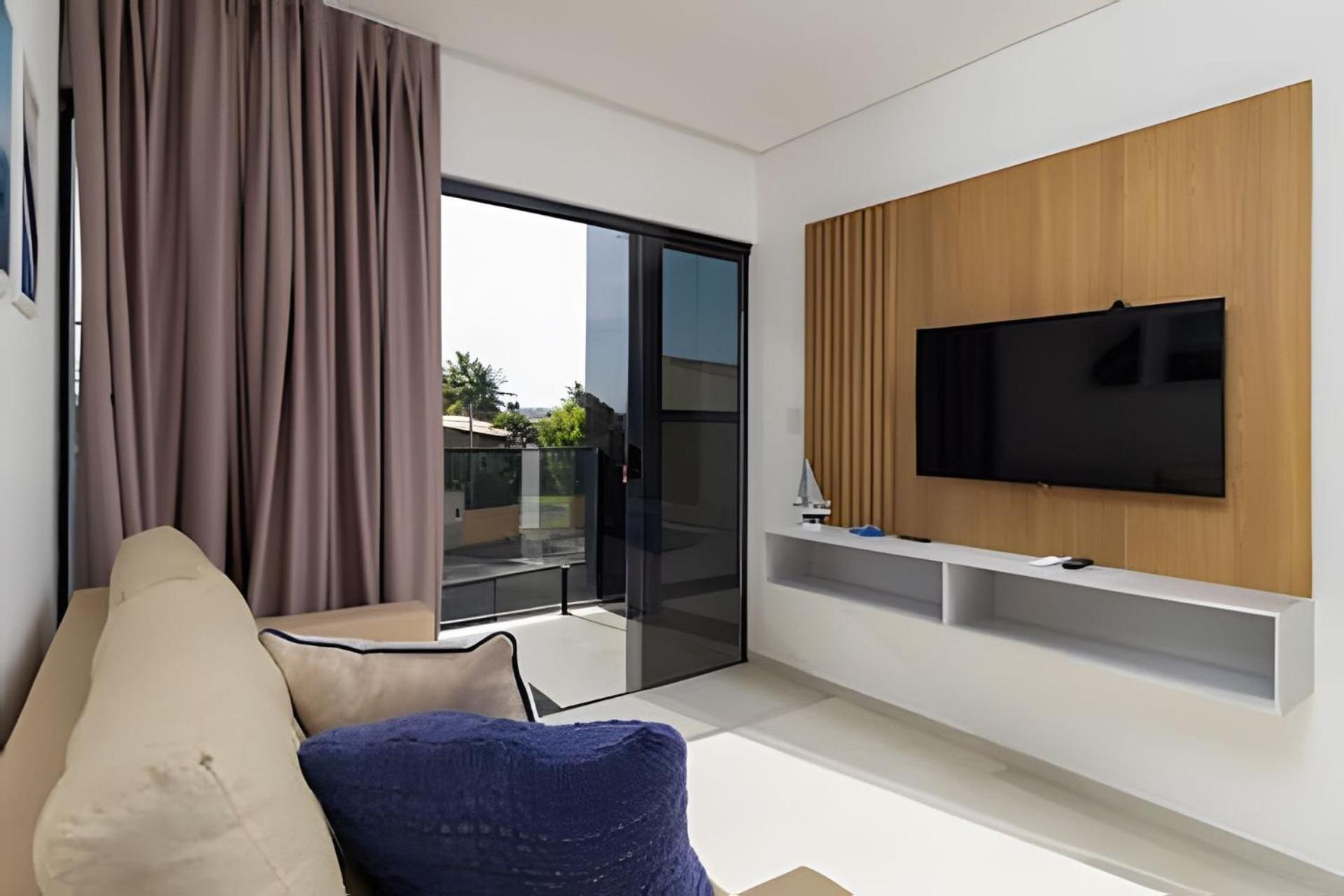 Two-Bedroom Apartment with Sea View photo 1