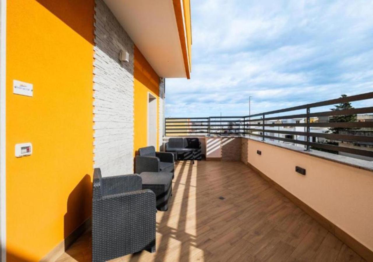 Deluxe Double or Twin Room with Balcony - Photo 8