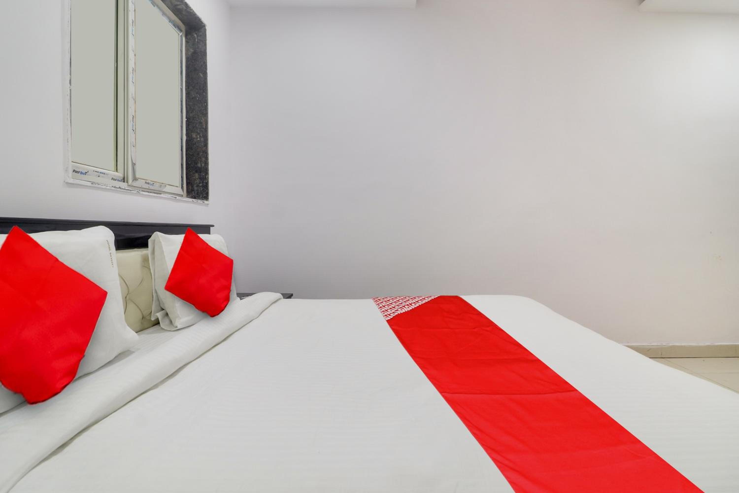 Standard Double Room photo 3