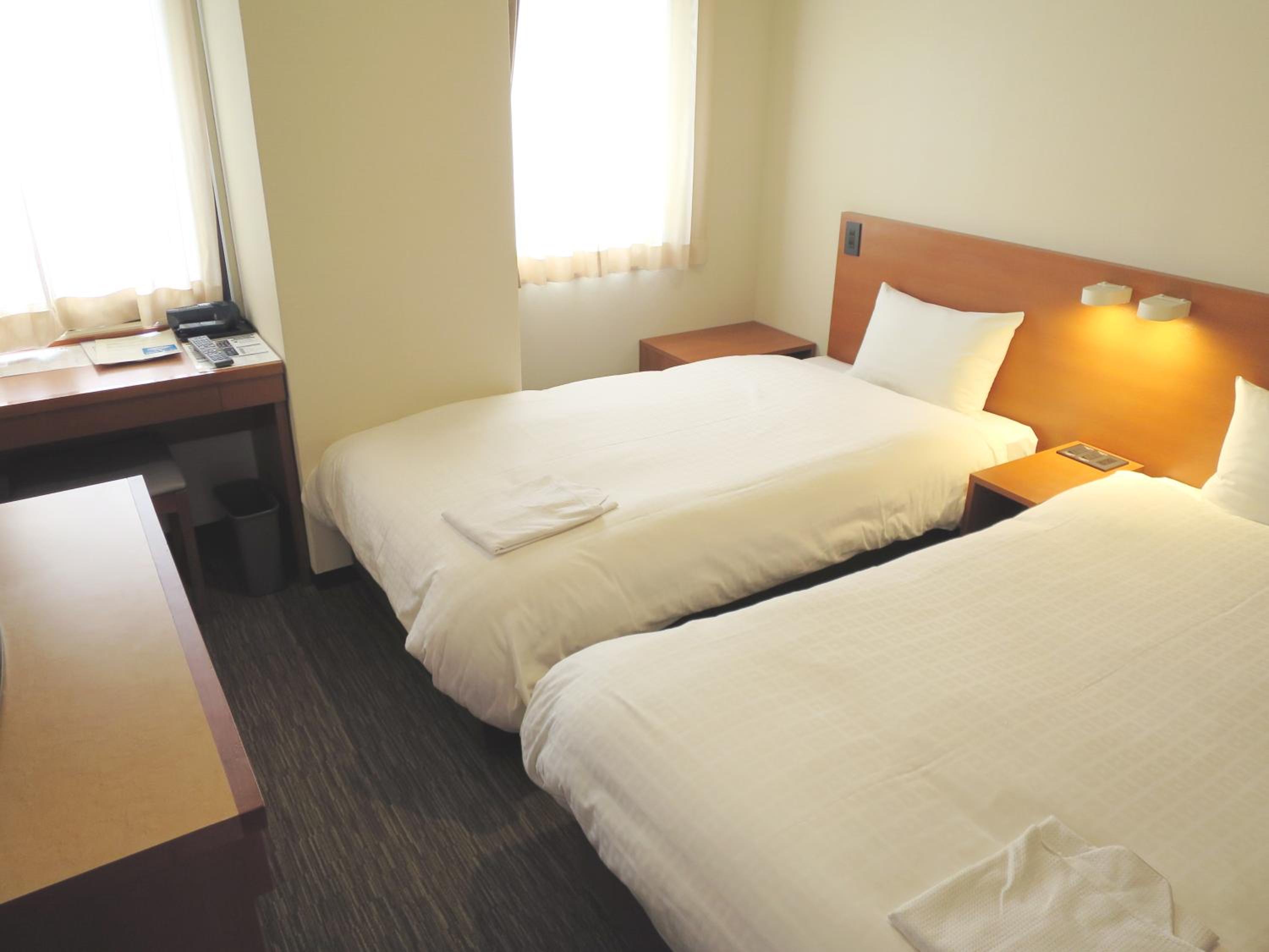 Economy Twin Room - Smoking - Photo 1