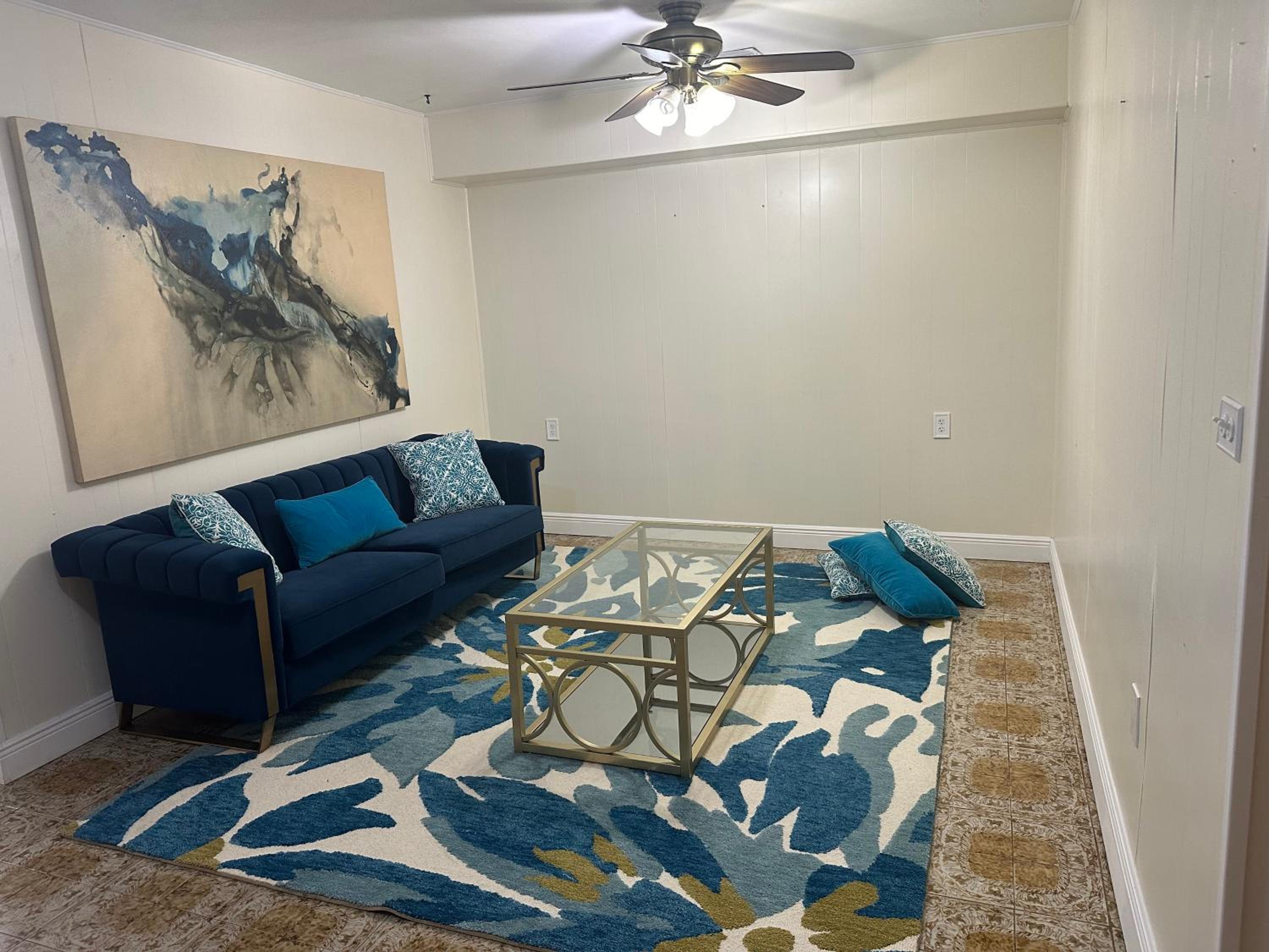 Quadruple Room with Shared Bathroom photo 1