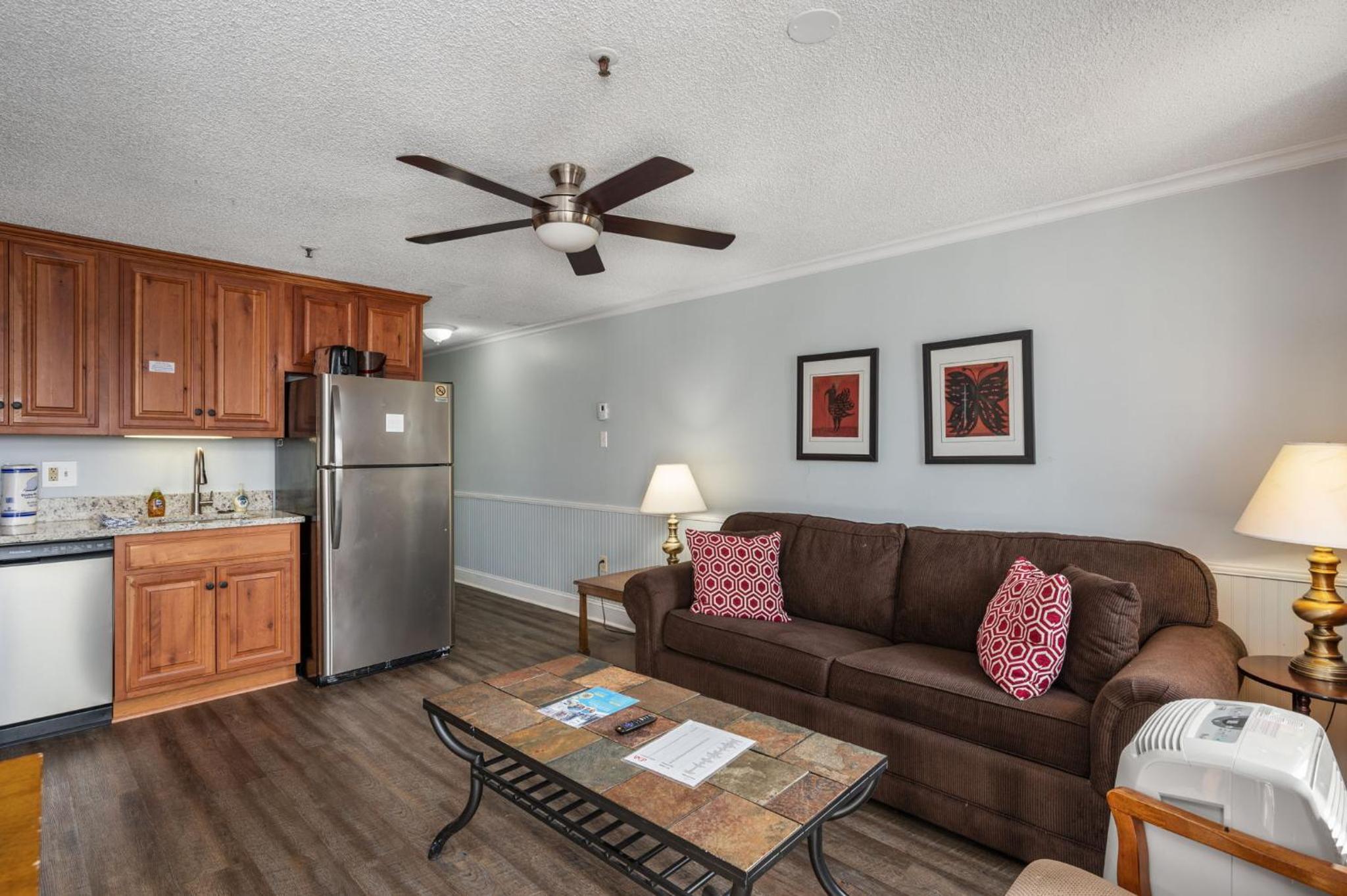 Apartment photo 3