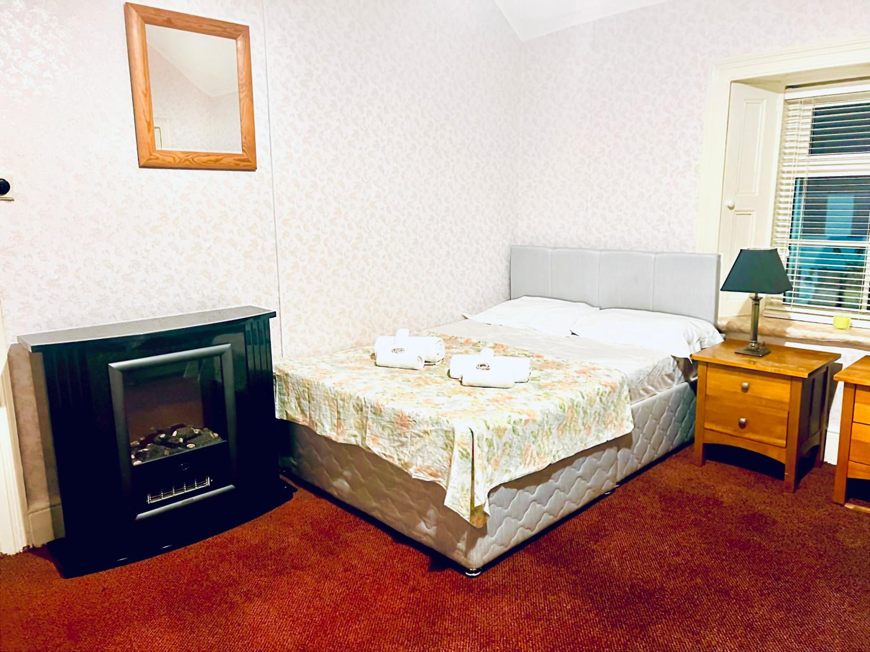 Classic Quadruple Room photo 3