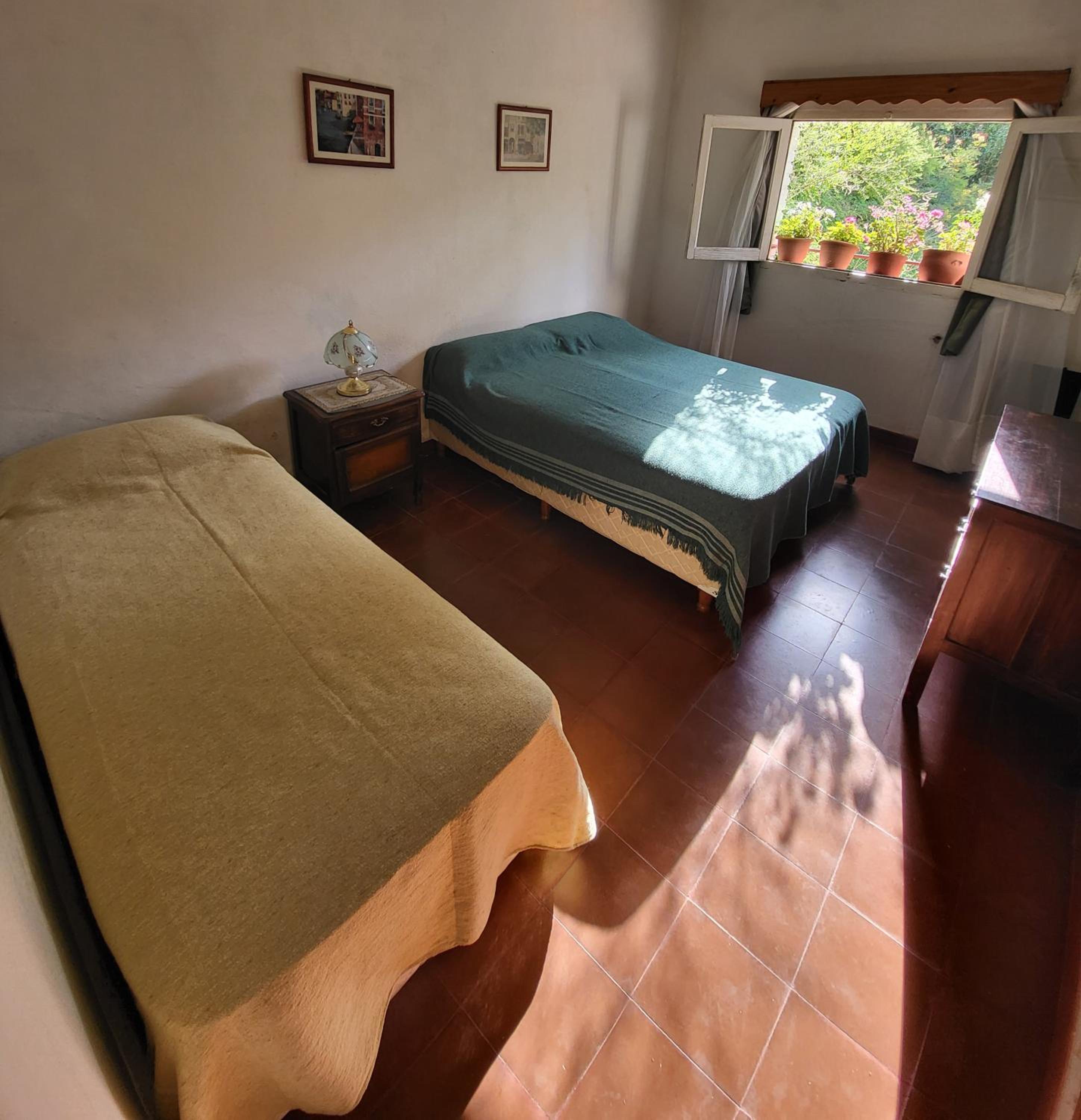 Large Double Or Twin Room photo 2