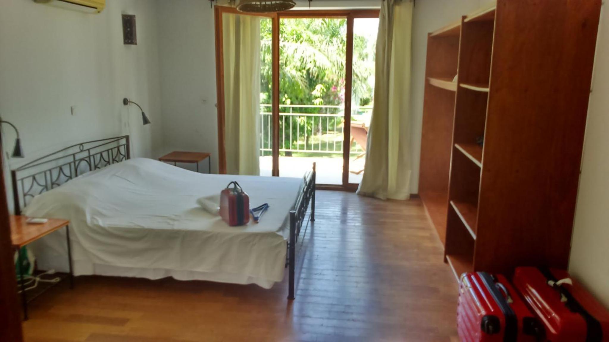 Three-Bedroom Villa photo 1