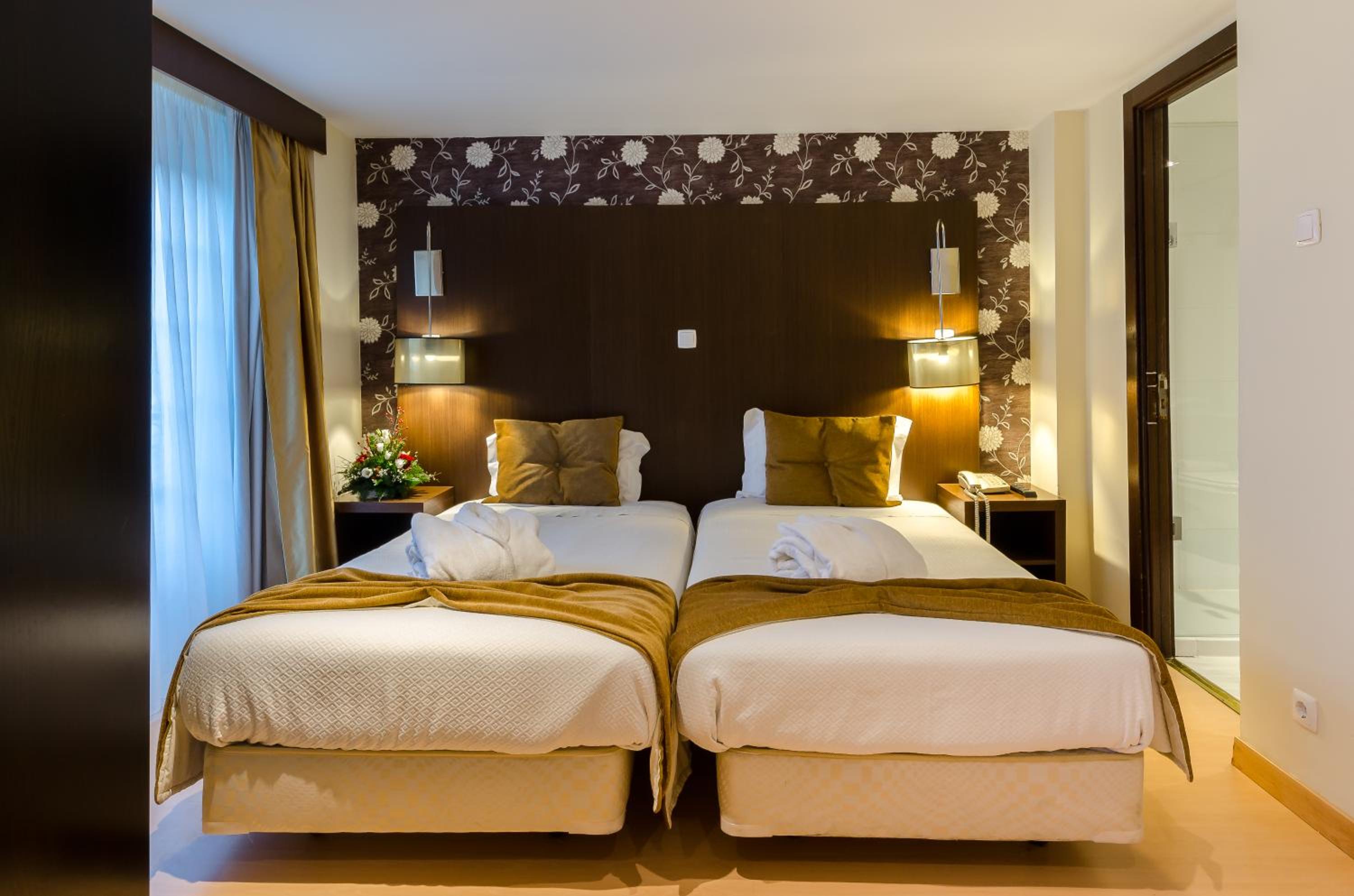 Triple Room - Photo 5