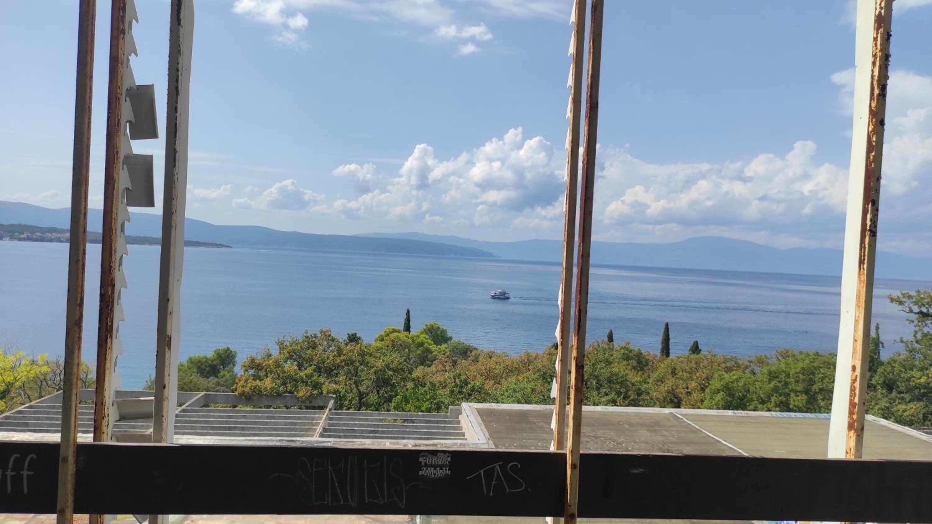Single Room With Balcony