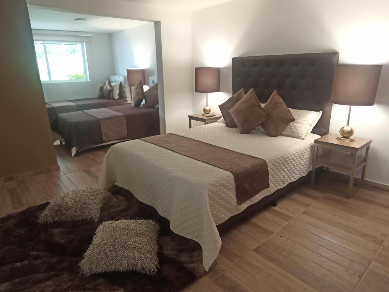 Deluxe Family Room photo 1