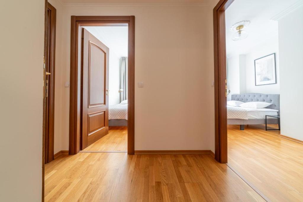 Superior Apartment with Sauna. Parnu mnt 32 photo 1