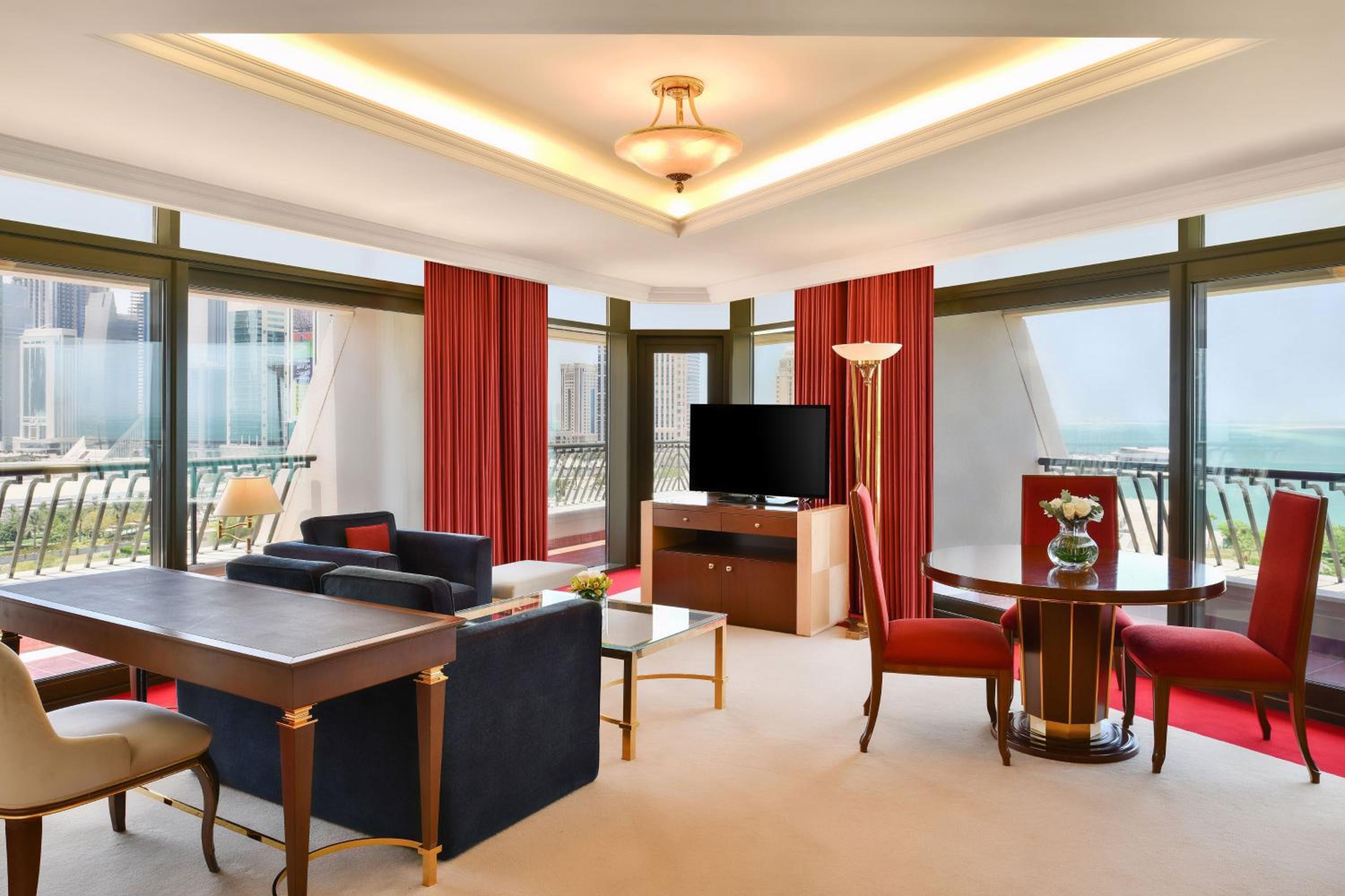 Junior Suite - Photo 12
