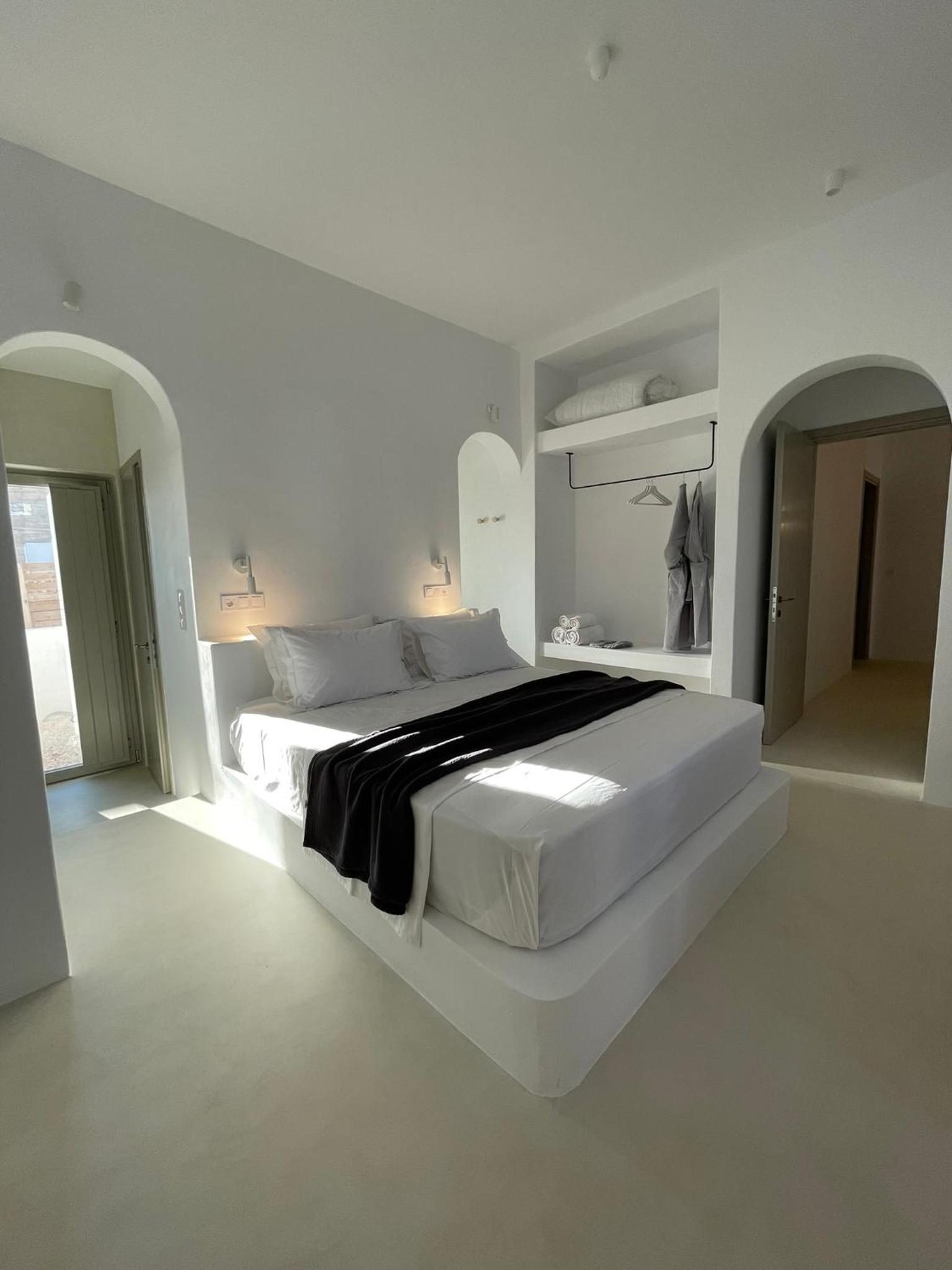 Three-Bedroom Villa photo 2