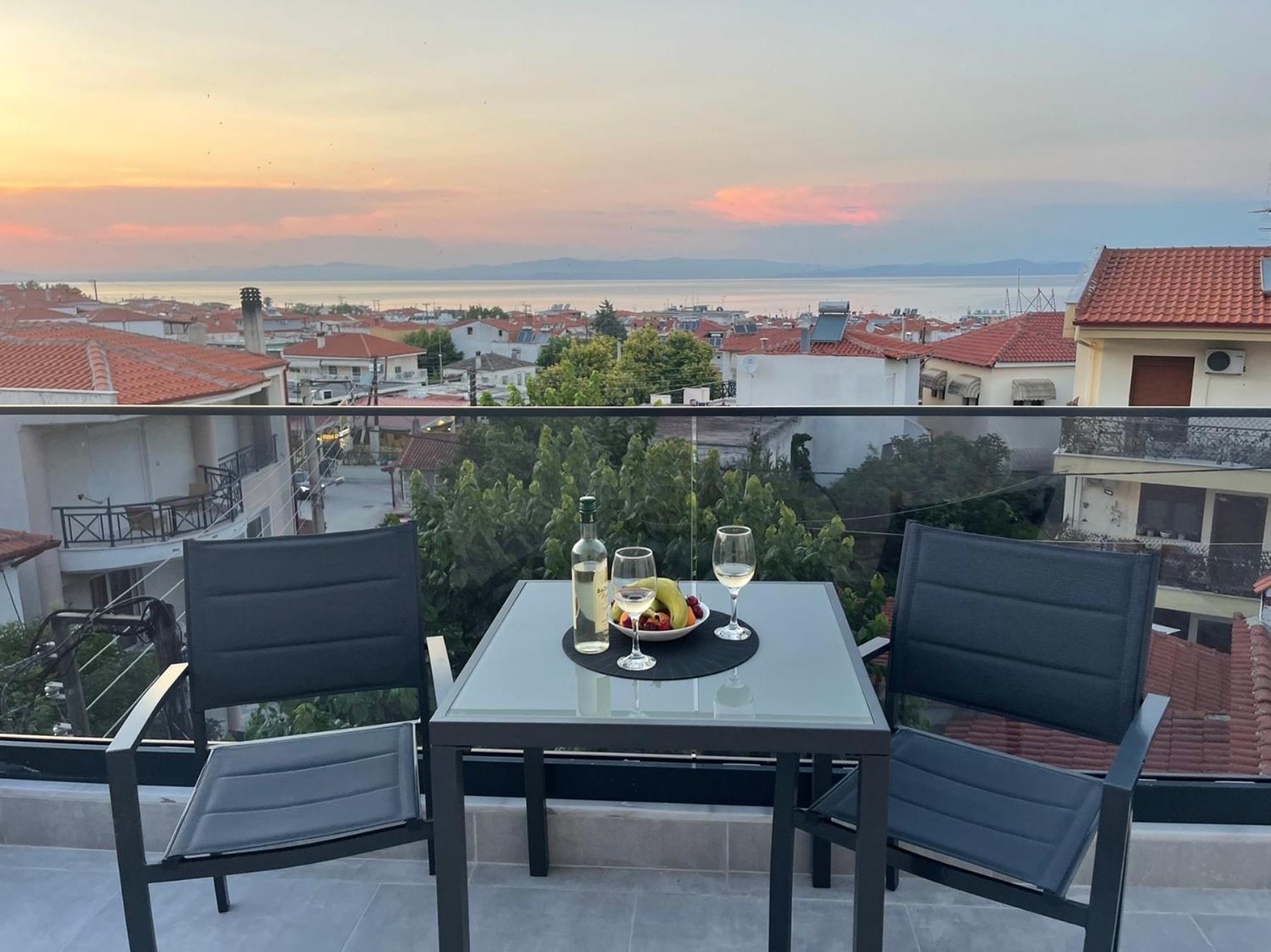 Apartment with Sea View photo 2
