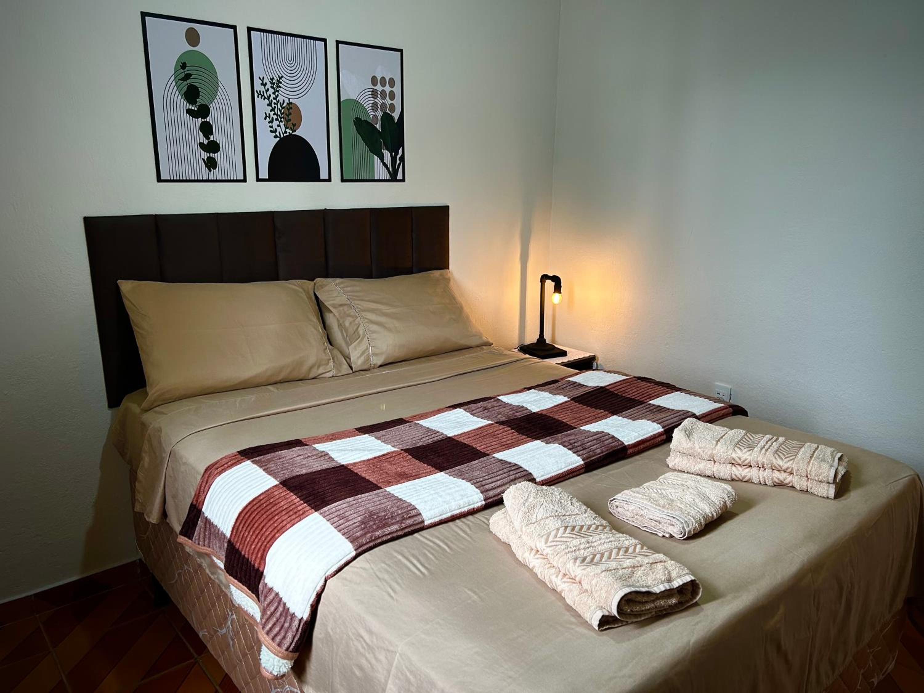 Two-Bedroom House photo 3