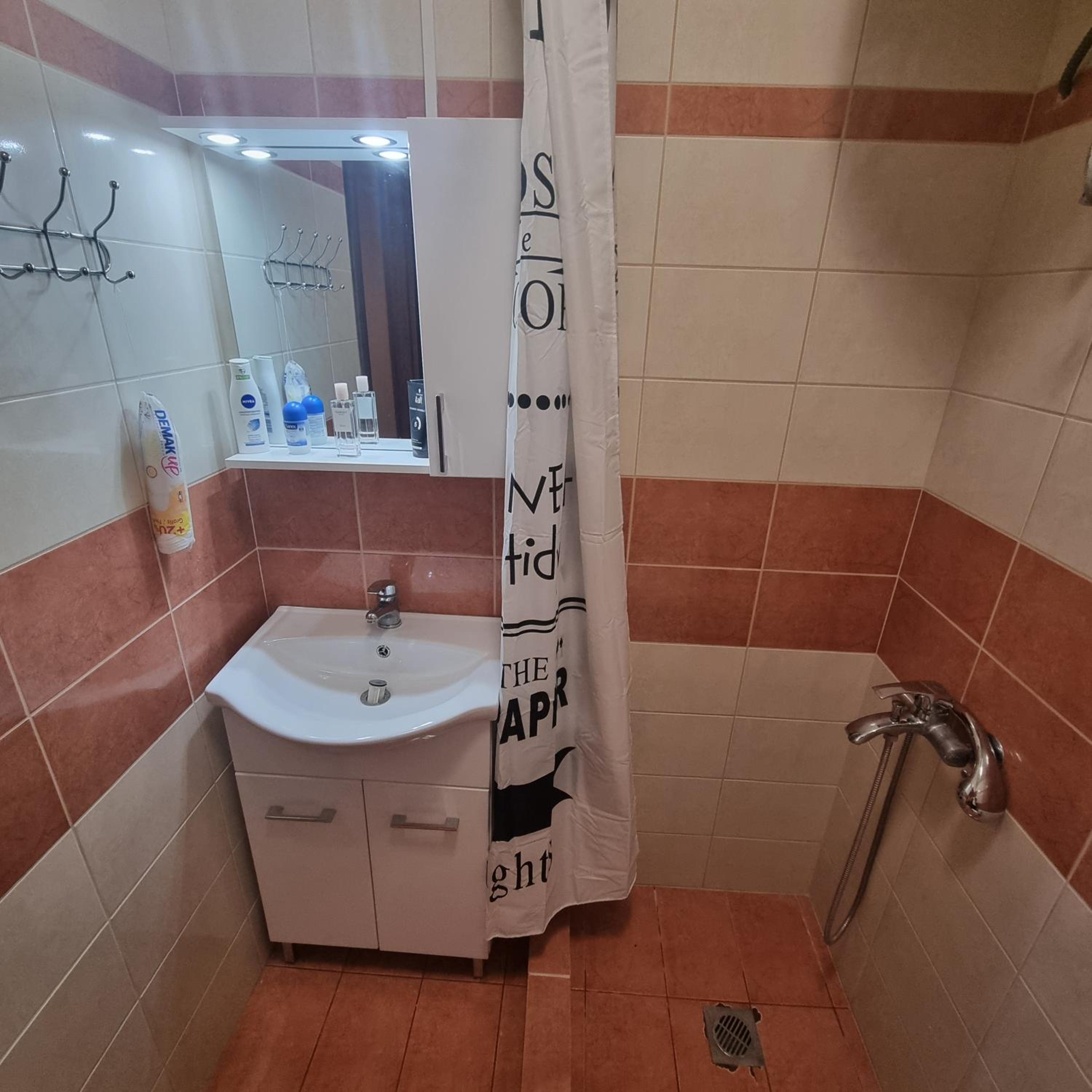 One-Bedroom House photo 3