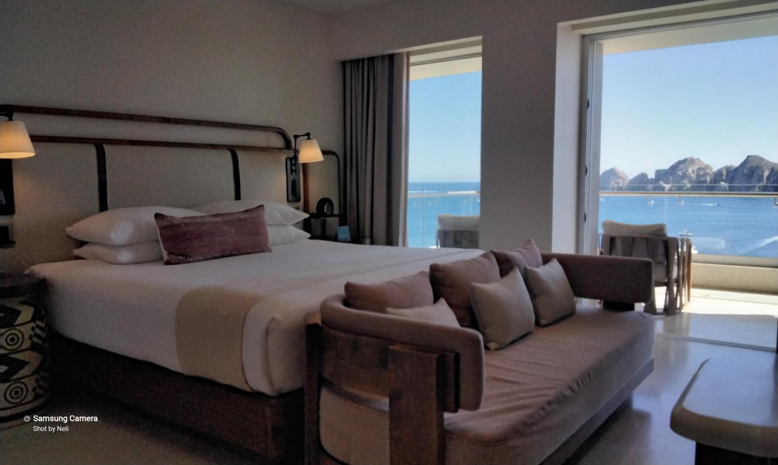 King Room with Balcony