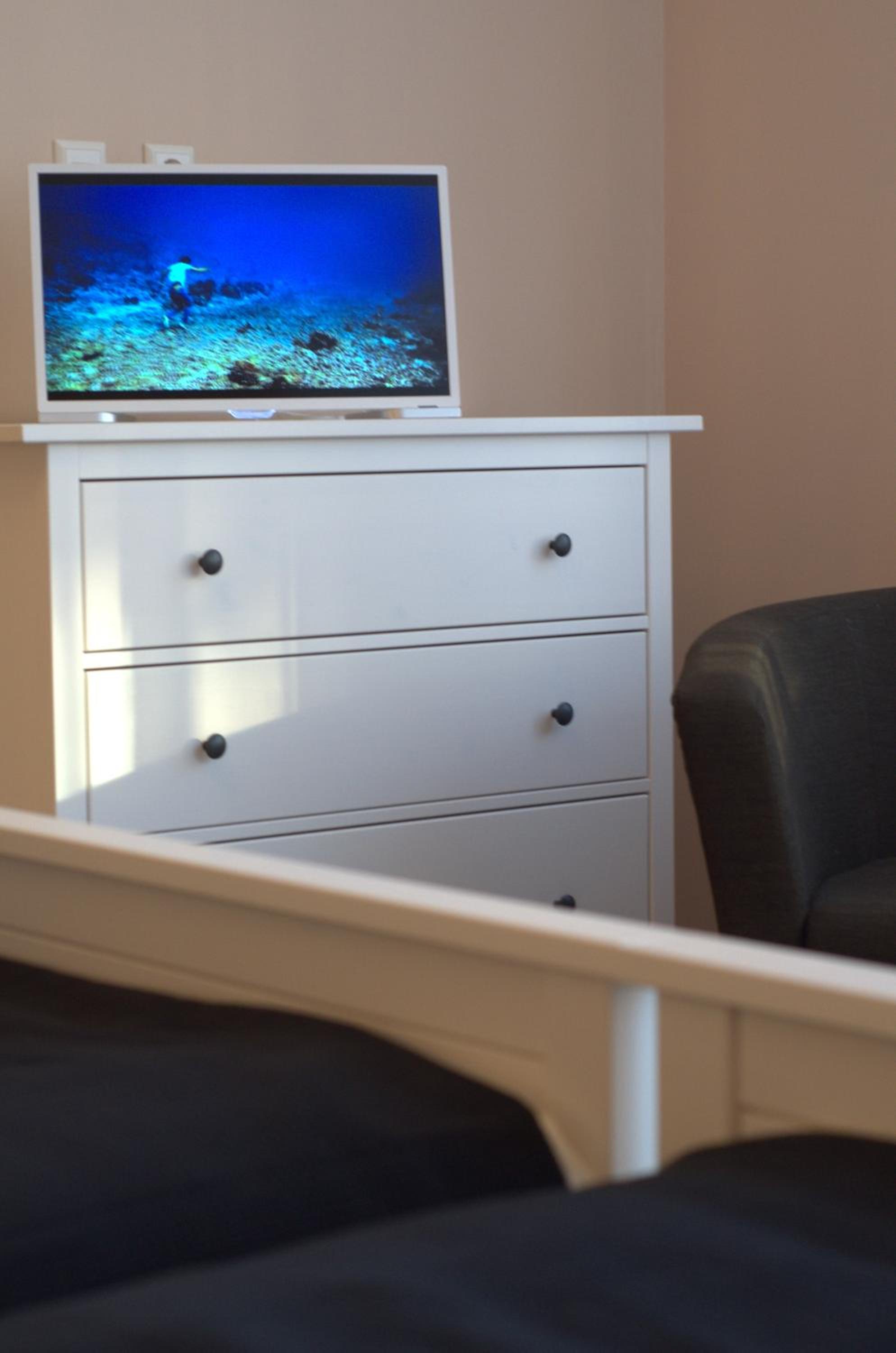 Double Room - Photo 5