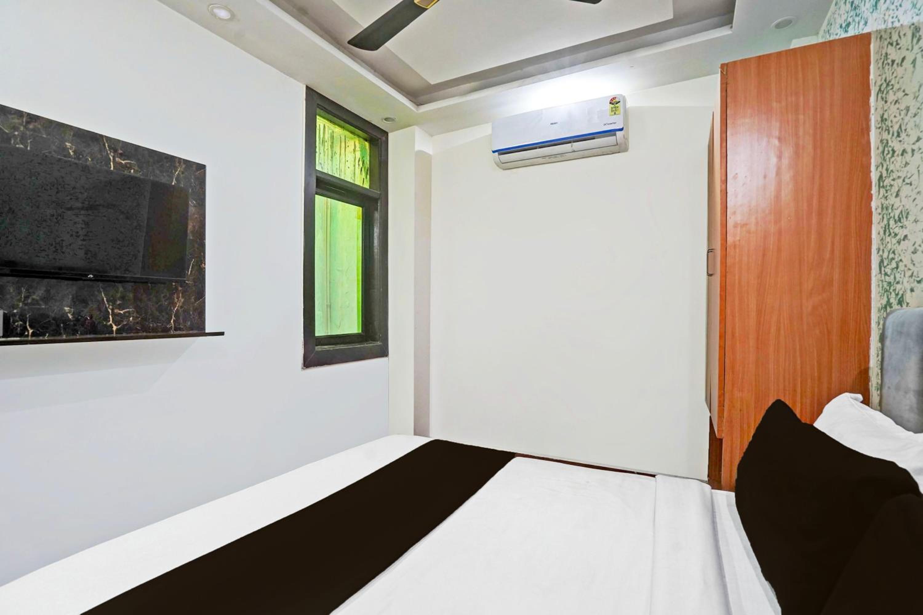 Classic Triple Room