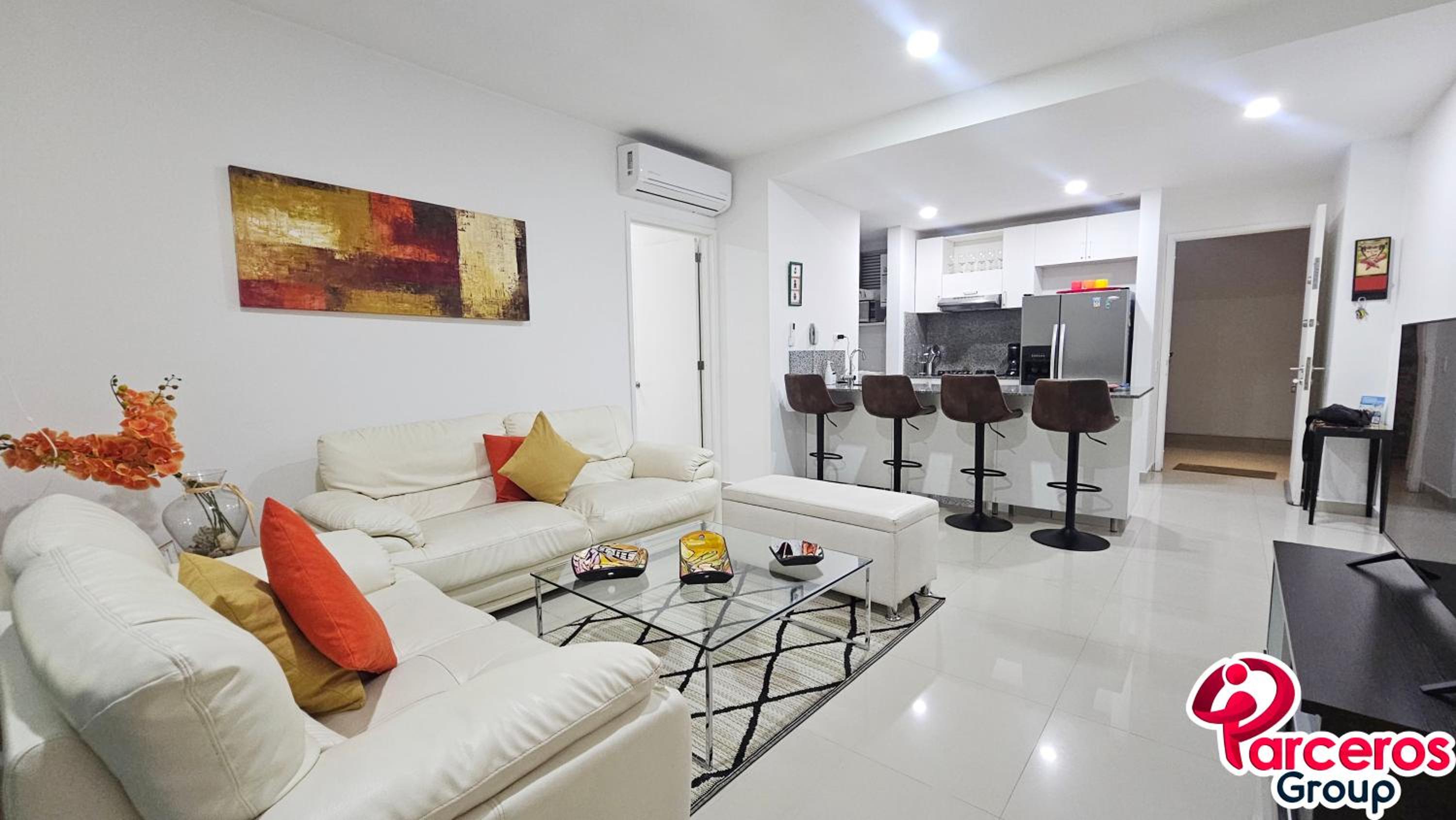 Two-Bedroom Deluxe Apartment with Balcony
