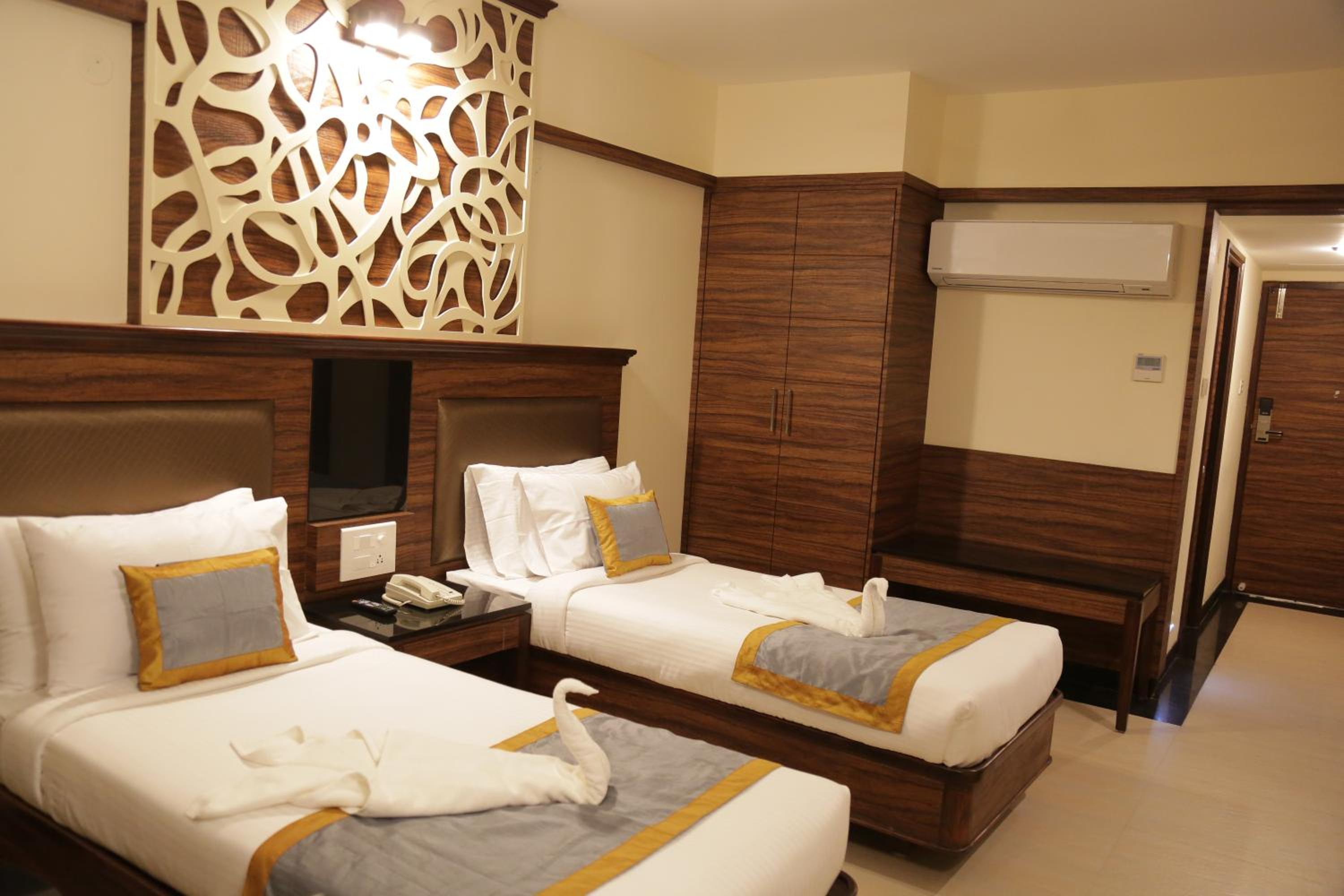 Standard Double Room - Photo 3