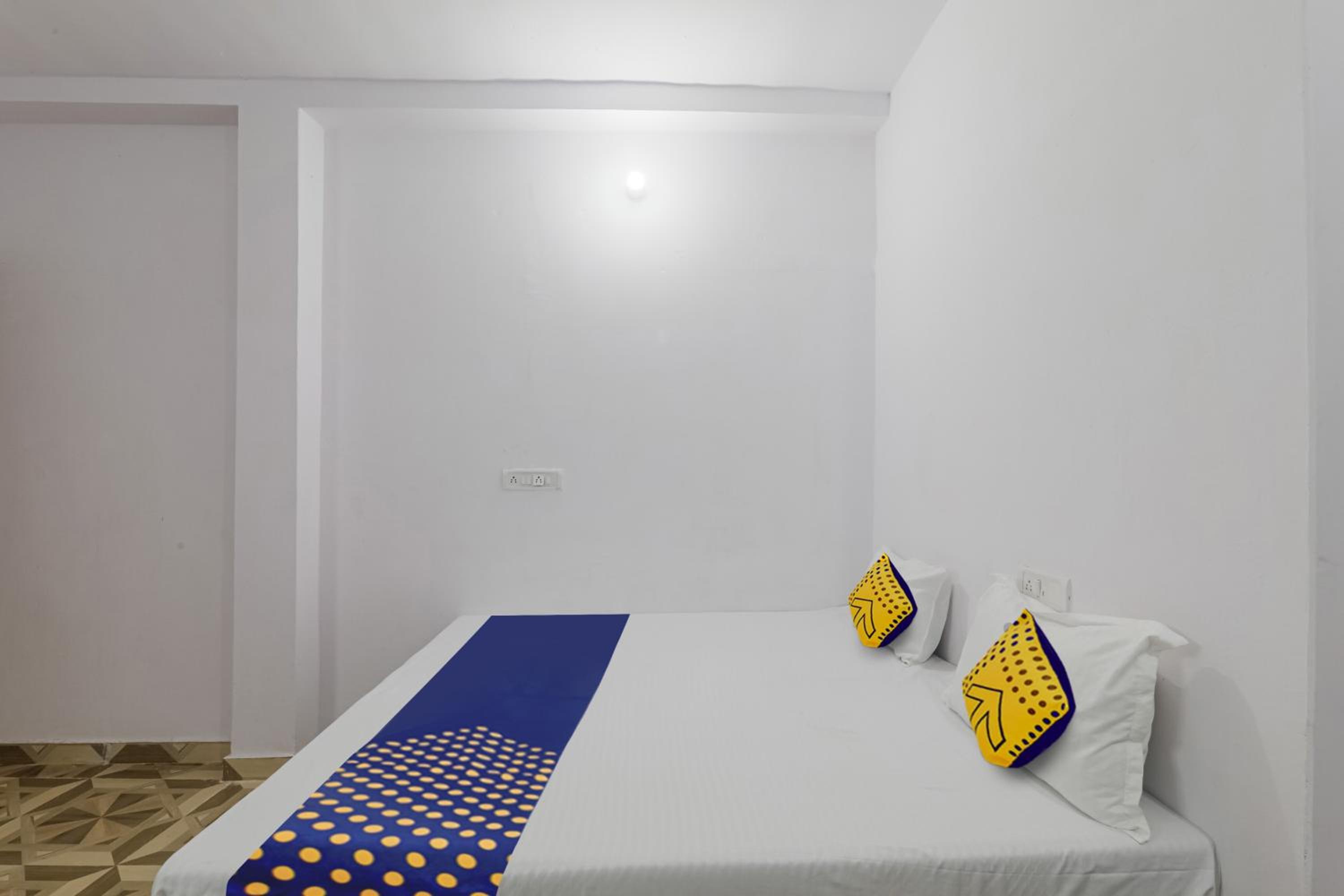 Classic Triple Room photo 2