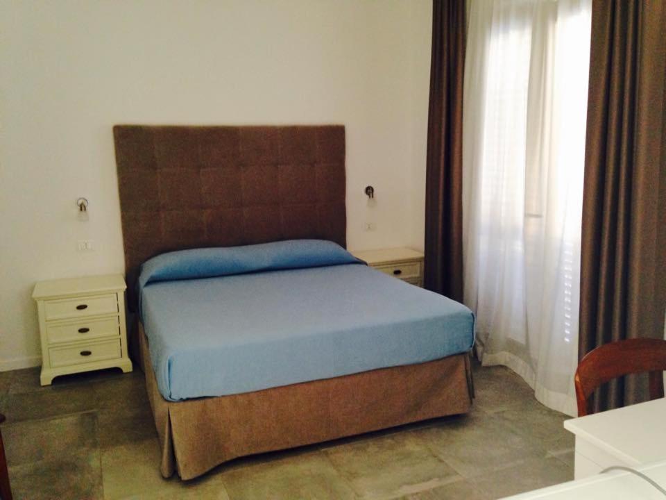 Standard Double Room photo 3