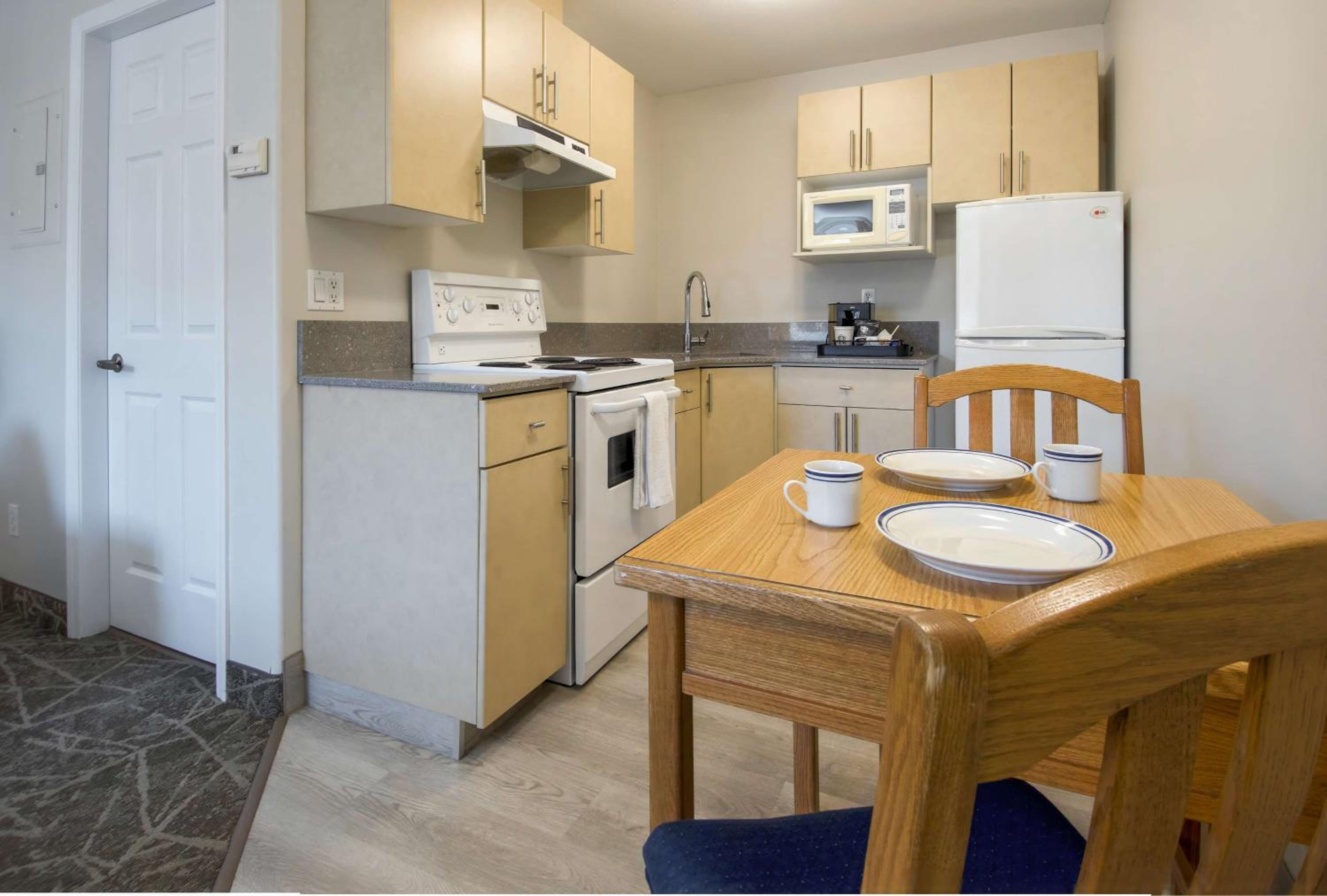 Coast Queen with Kitchenette photo 2